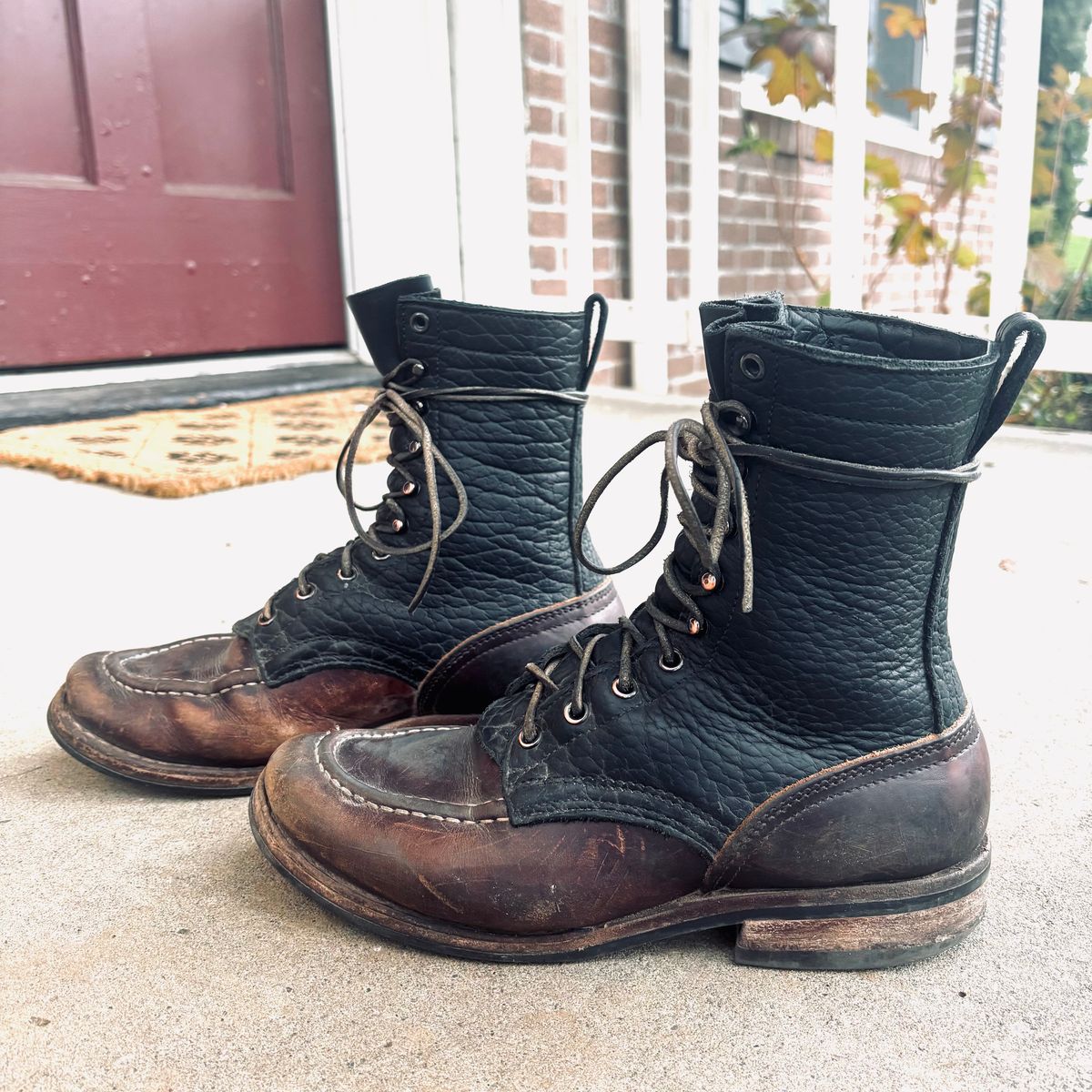 Photo by Particlepartition on March 4, 2026 of the Nicks MTO in Law Tanning Black Smooth Shruken Bison & Wicket & Craig Double Stuffed Walnut.