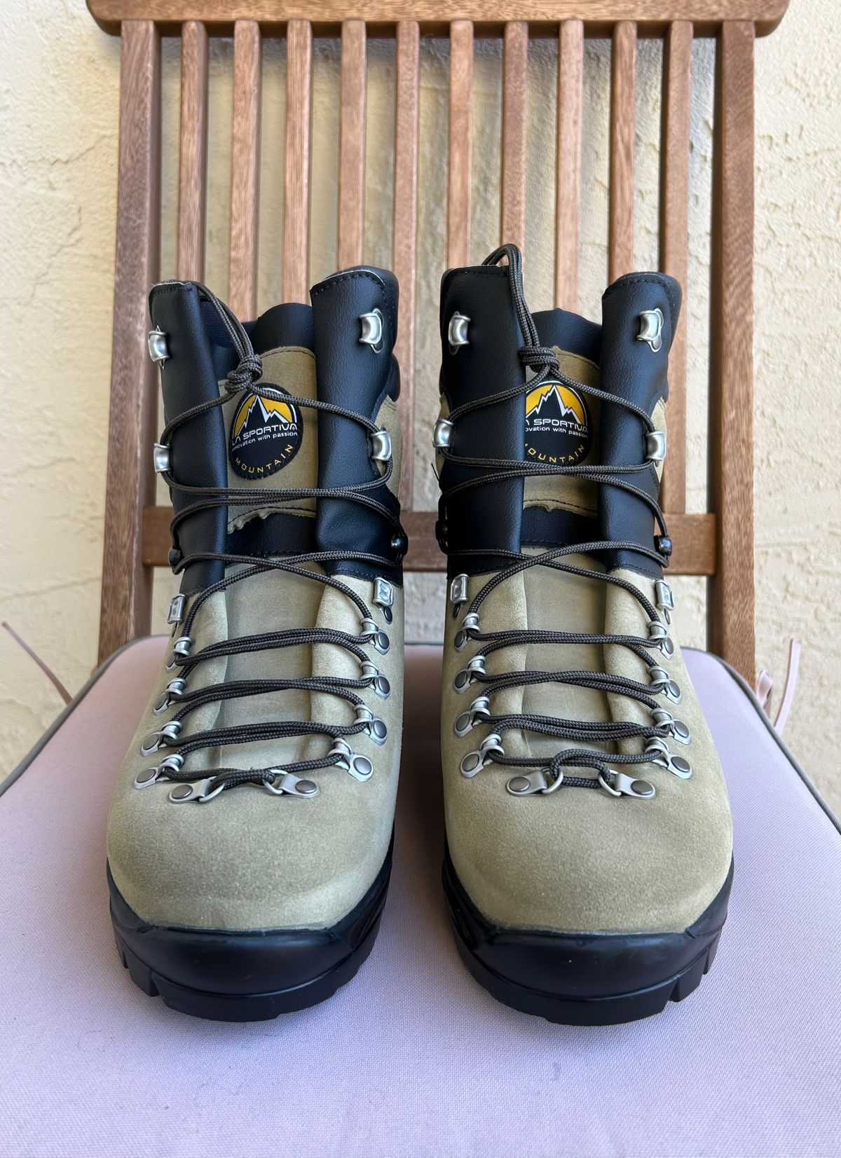 Photo by BxPx on October 1, 2023 of the La Sportiva Glacier WLF in Perwanger Tan Roughout.