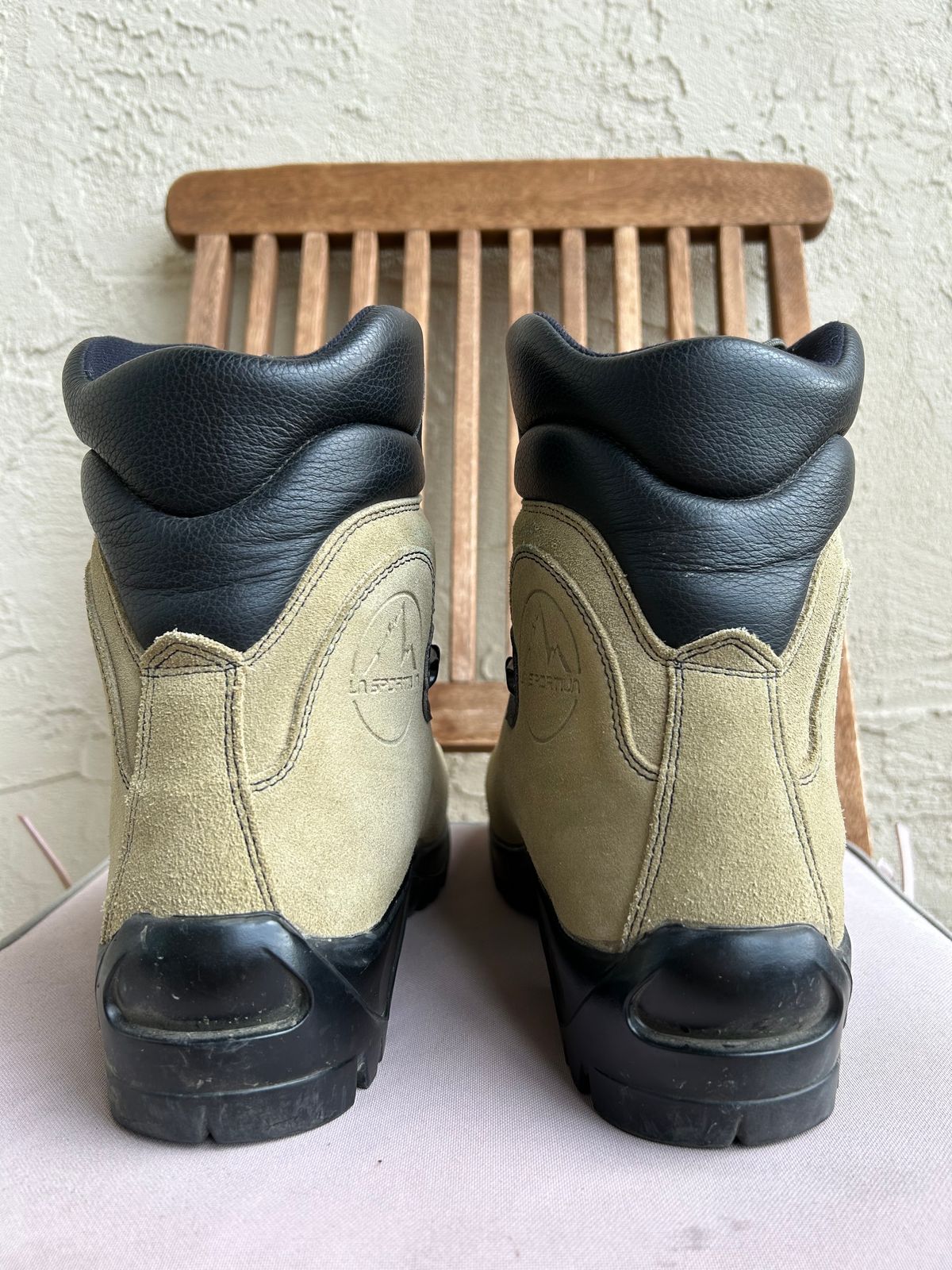 Photo by BxPx on December 3, 2023 of the La Sportiva Glacier WLF in Perwanger Tan Roughout.