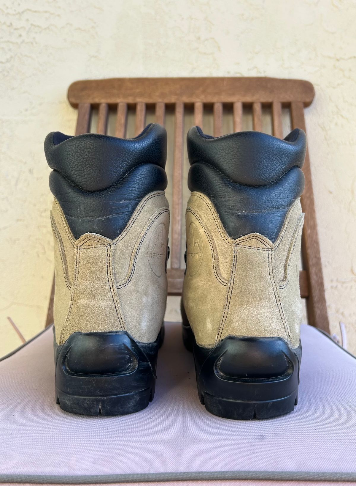 Photo by BxPx on January 1, 2024 of the La Sportiva Glacier WLF in Perwanger Tan Roughout.
