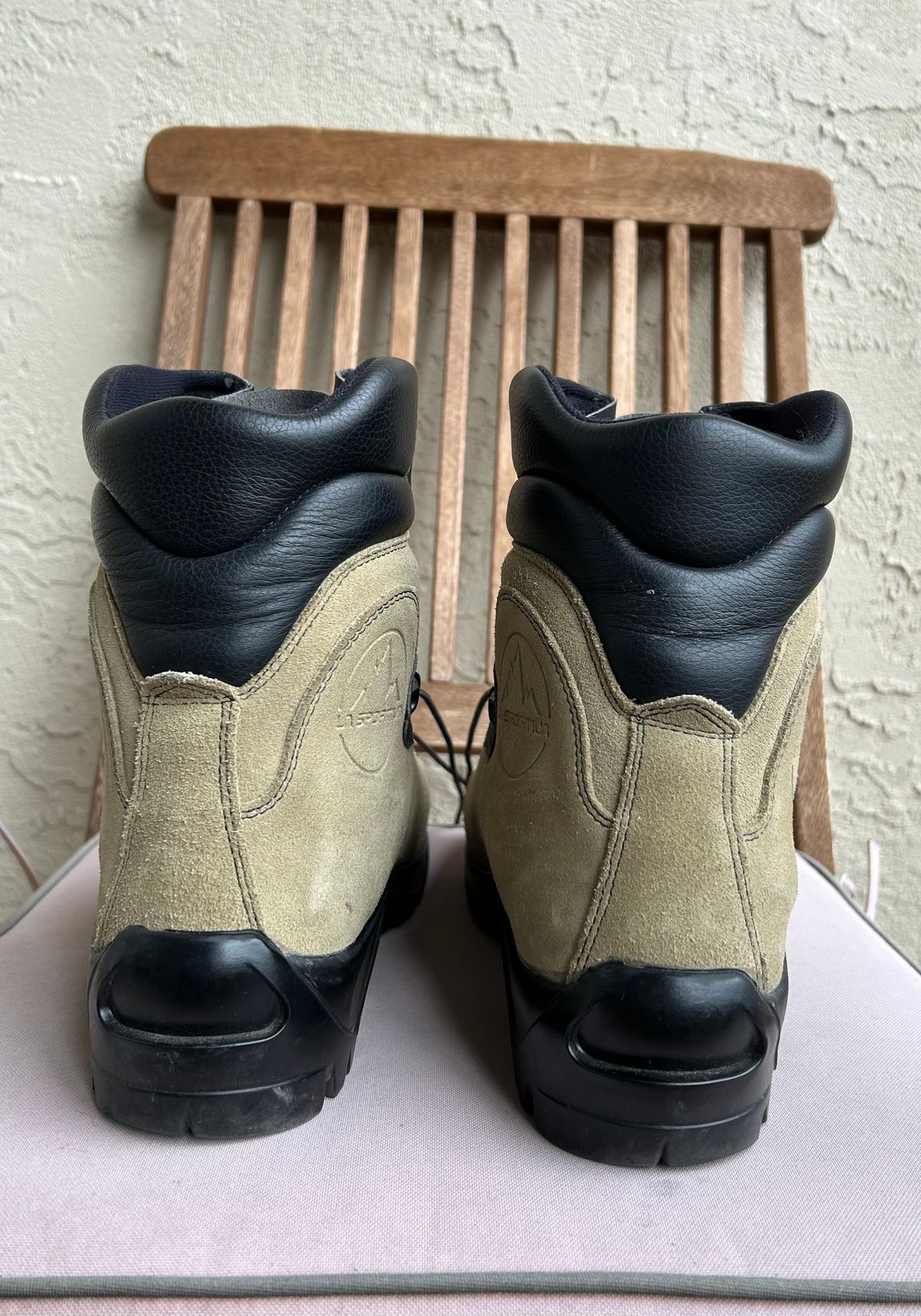Photo by BxPx on April 5, 2024 of the La Sportiva Glacier WLF in Perwanger Tan Roughout.