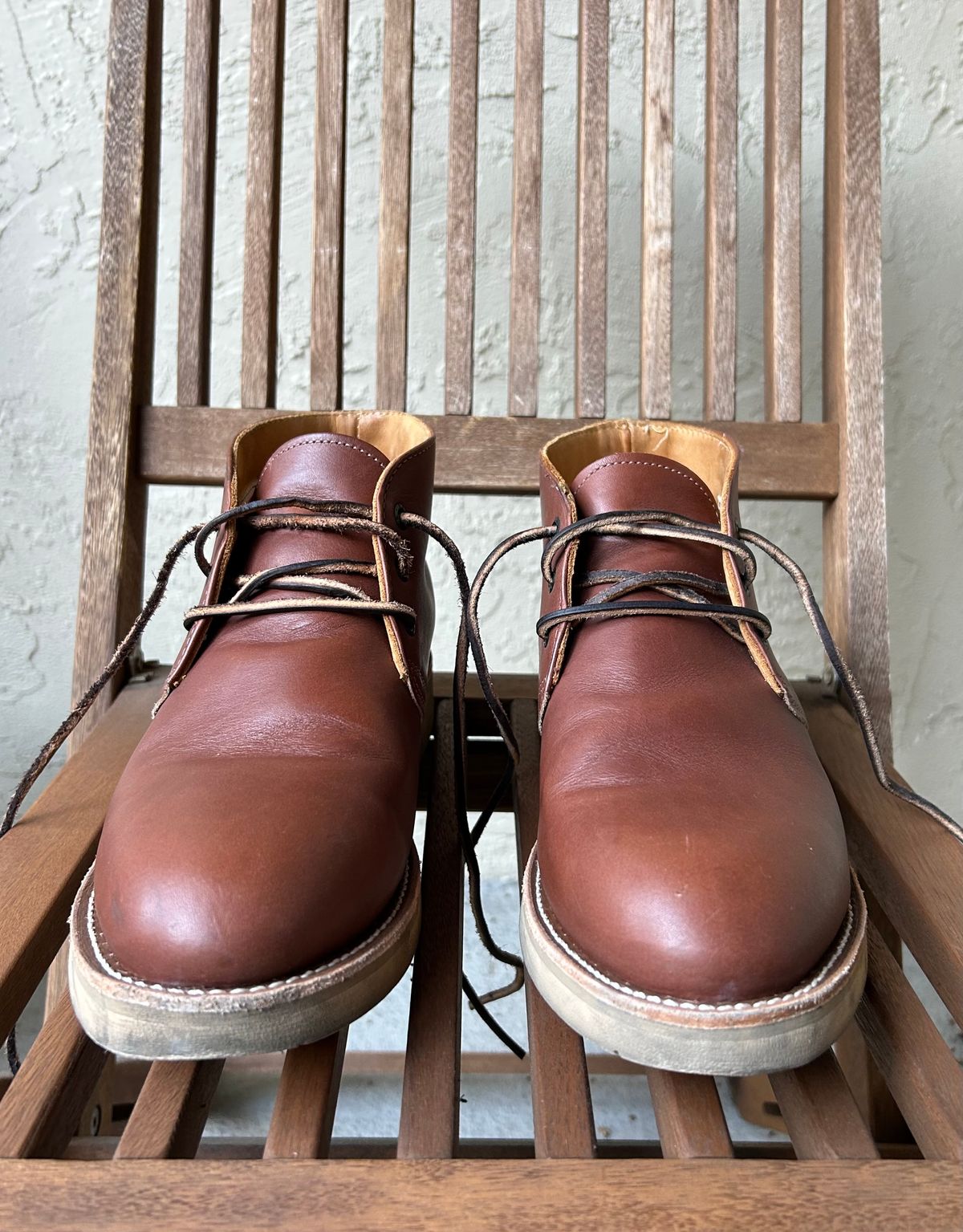 Photo by BxPx on November 3, 2024 of the Red Wing Traction Tred Chukka in Unknown Leather.