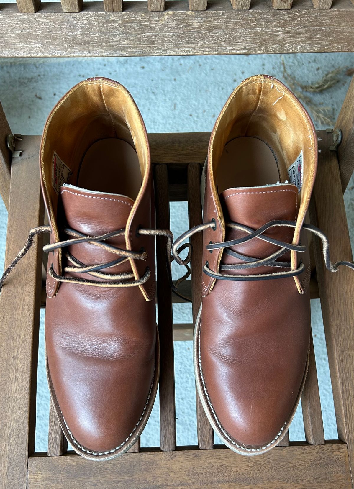 Photo by BxPx on November 3, 2024 of the Red Wing Traction Tred Chukka in Unknown Leather.