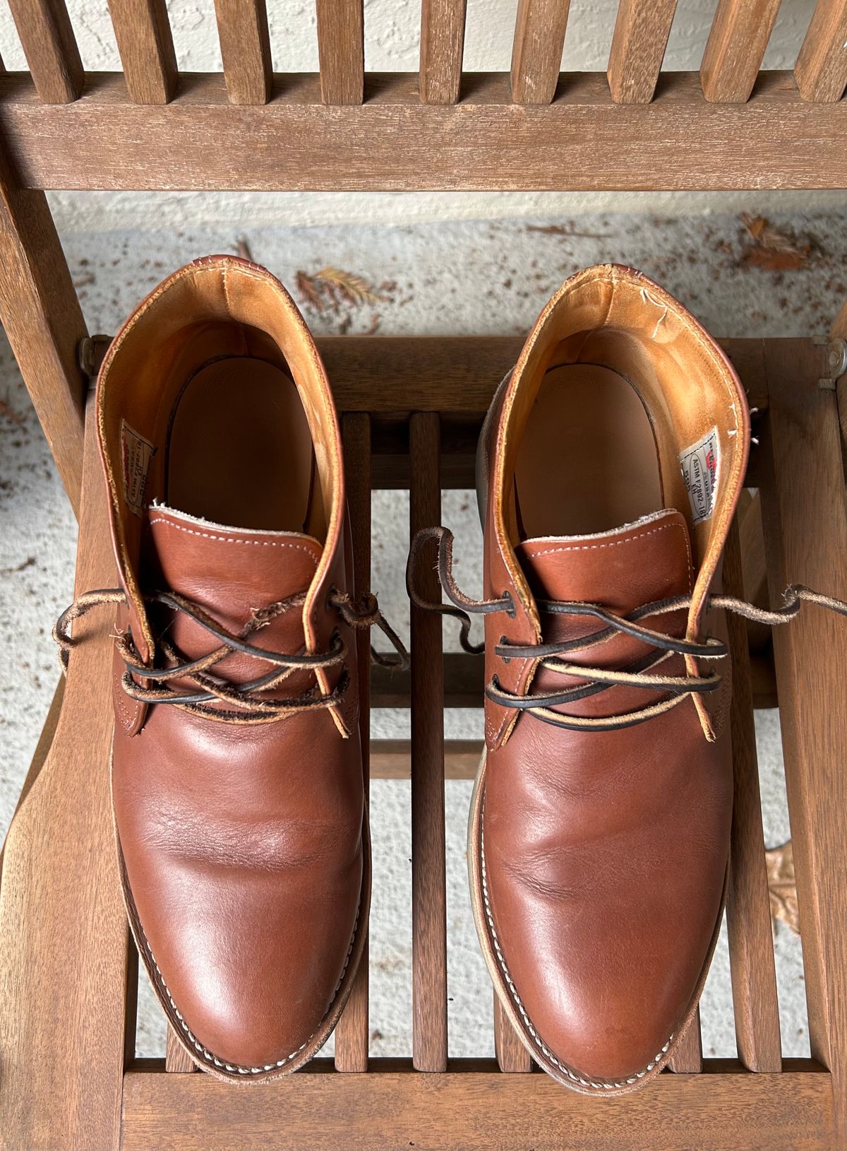 Photo by BxPx on January 5, 2025 of the Red Wing Traction Tred Chukka in Unknown Leather.