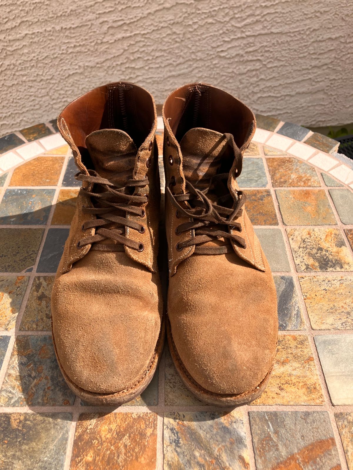 Photo by RuffOutLaGoop on February 5, 2024 of the Oak Street Bootmakers Field Boot in Horween Natural Chromexcel Roughout.