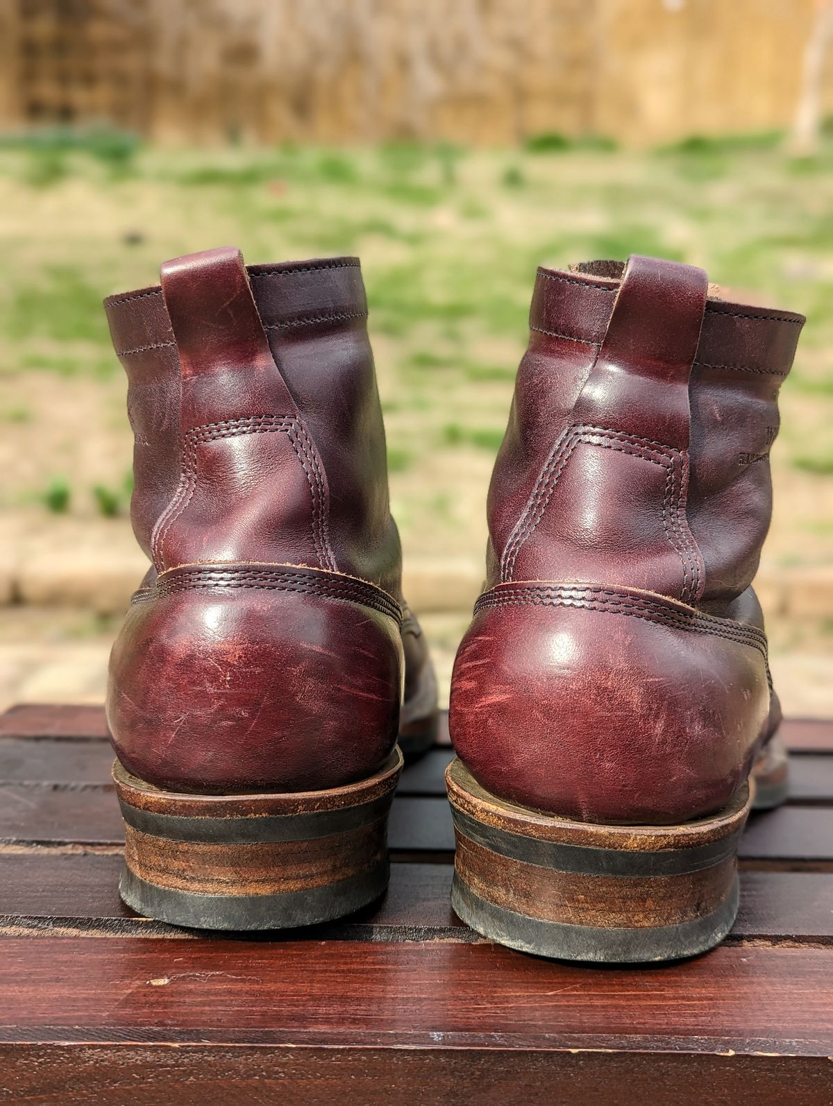 Photo by demo on March 1, 2023 of the White's 350 Cruiser in Horween Burgundy Chromexcel.