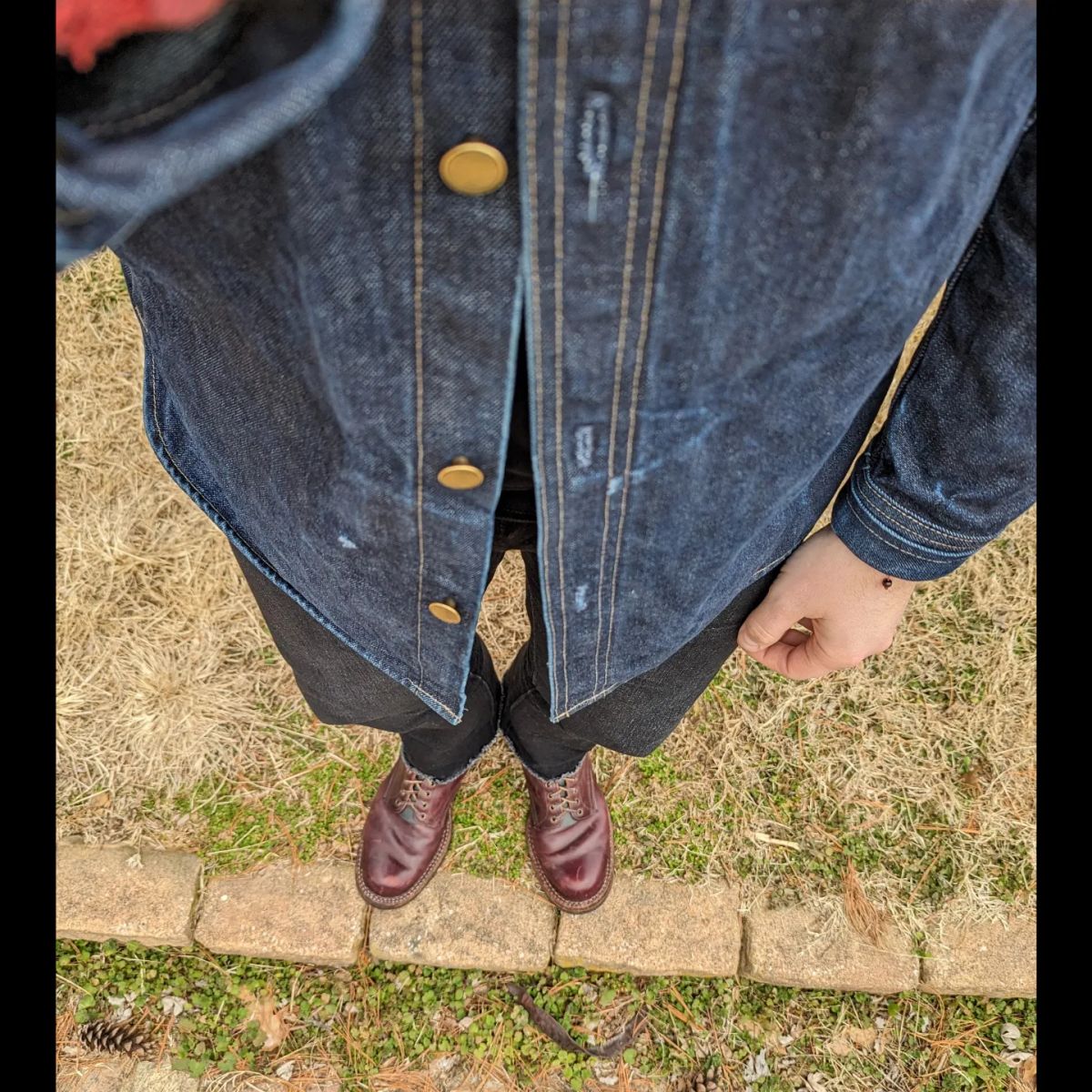 Photo by demo on February 10, 2024 of the White's 350 Cruiser in Horween Burgundy Chromexcel.