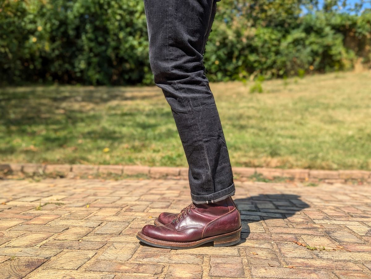 Photo by demo on September 18, 2024 of the White's 350 Cruiser in Horween Burgundy Chromexcel.