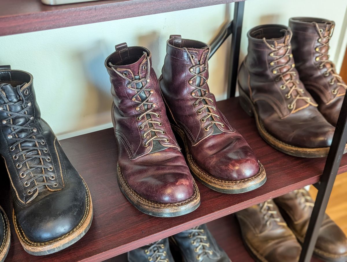 Photo by demo on October 2, 2024 of the White's 350 Cruiser in Horween Burgundy Chromexcel.