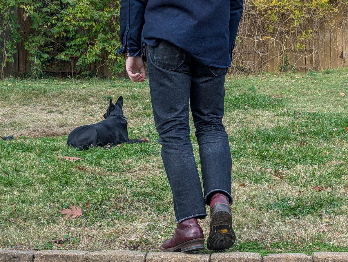 Photo by demo on November 26, 2024 of the White's 350 Cruiser in Horween Burgundy Chromexcel.