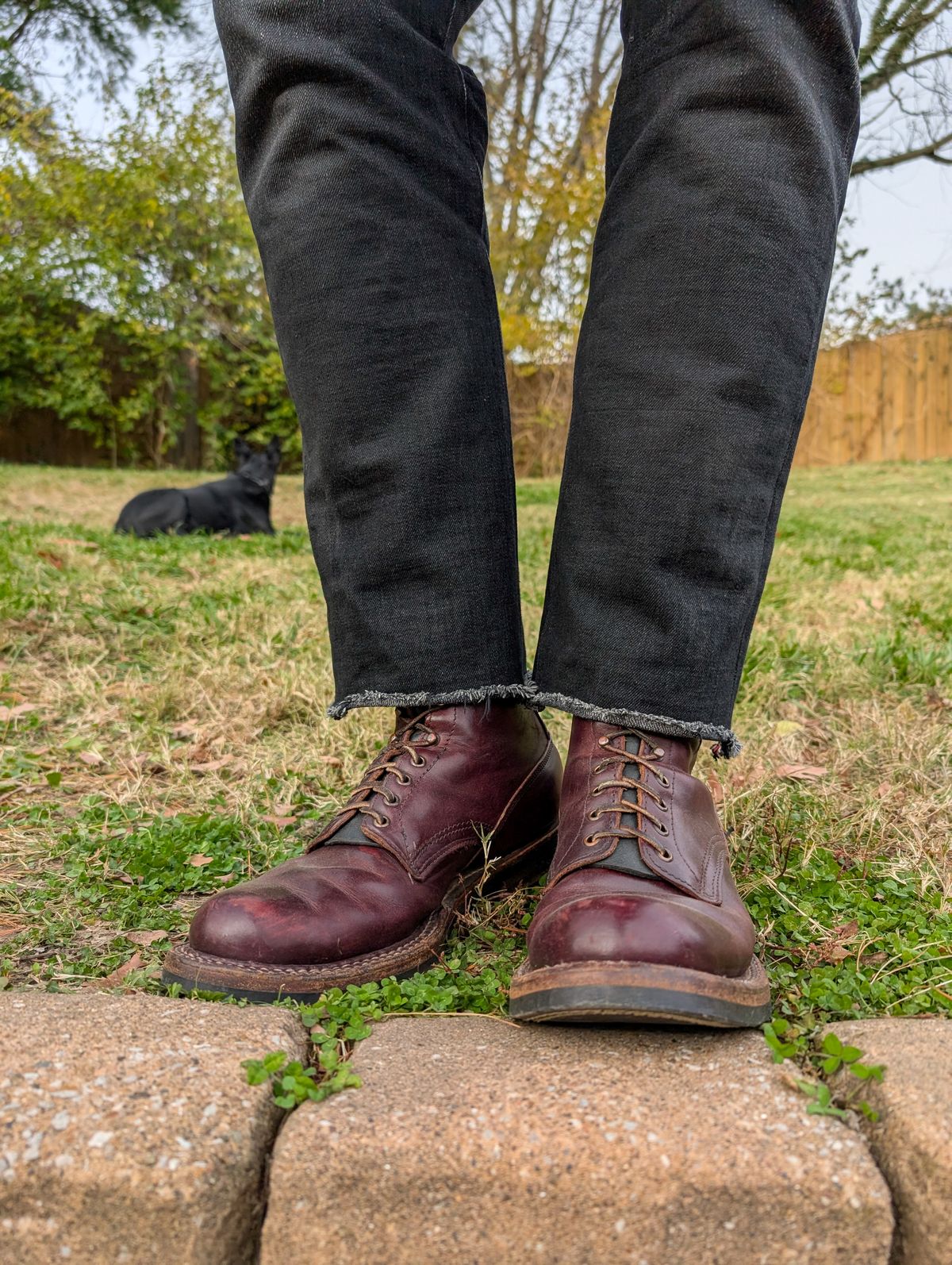 Photo by demo on November 26, 2024 of the White's 350 Cruiser in Horween Burgundy Chromexcel.