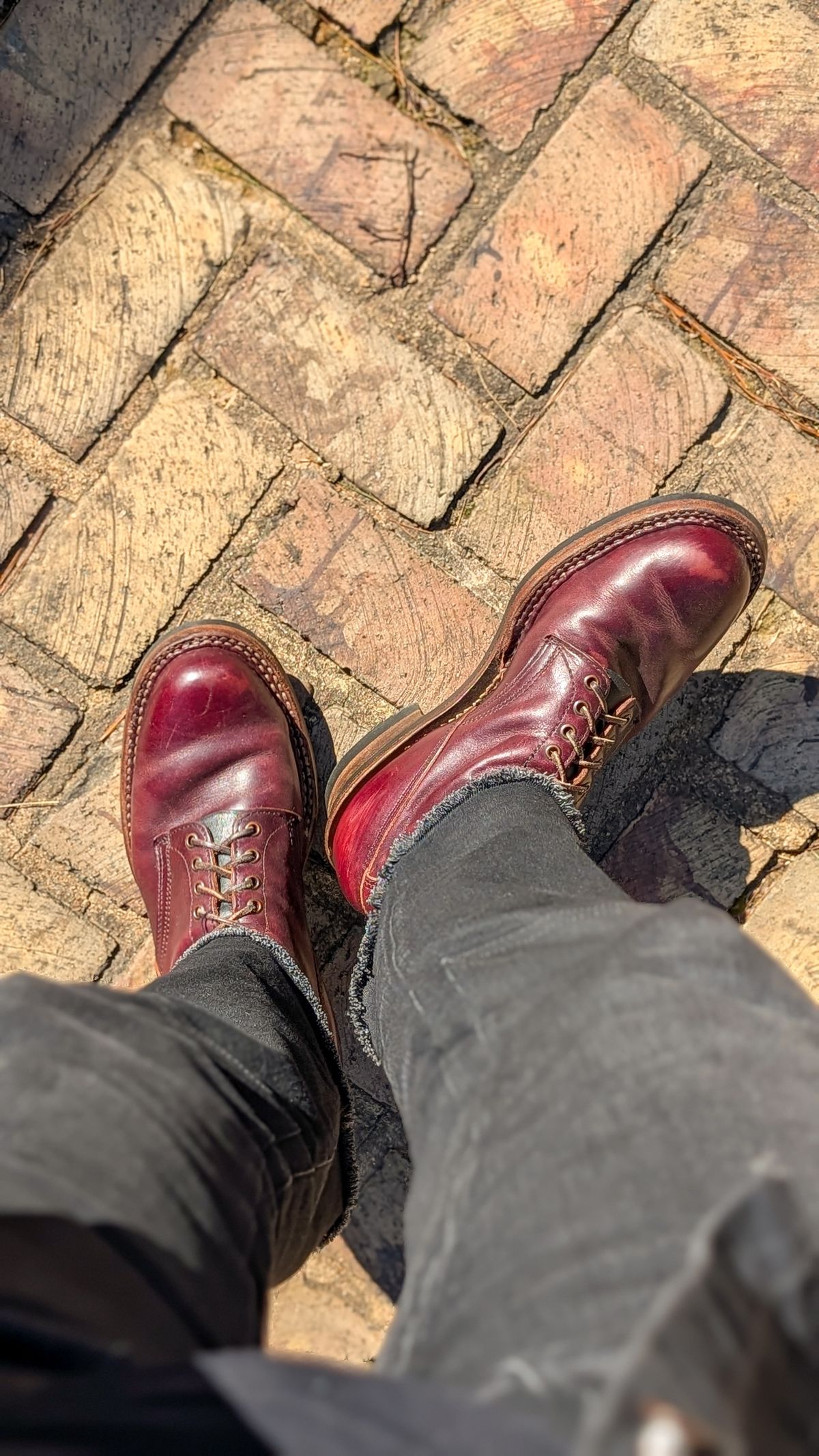 Photo by demo on February 18, 2026 of the White's 350 Cruiser in Horween Burgundy Chromexcel.