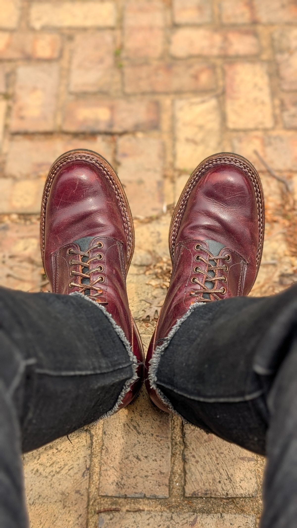 Photo by demo on May 29, 2026 of the White's 350 Cruiser in Horween Burgundy Chromexcel.