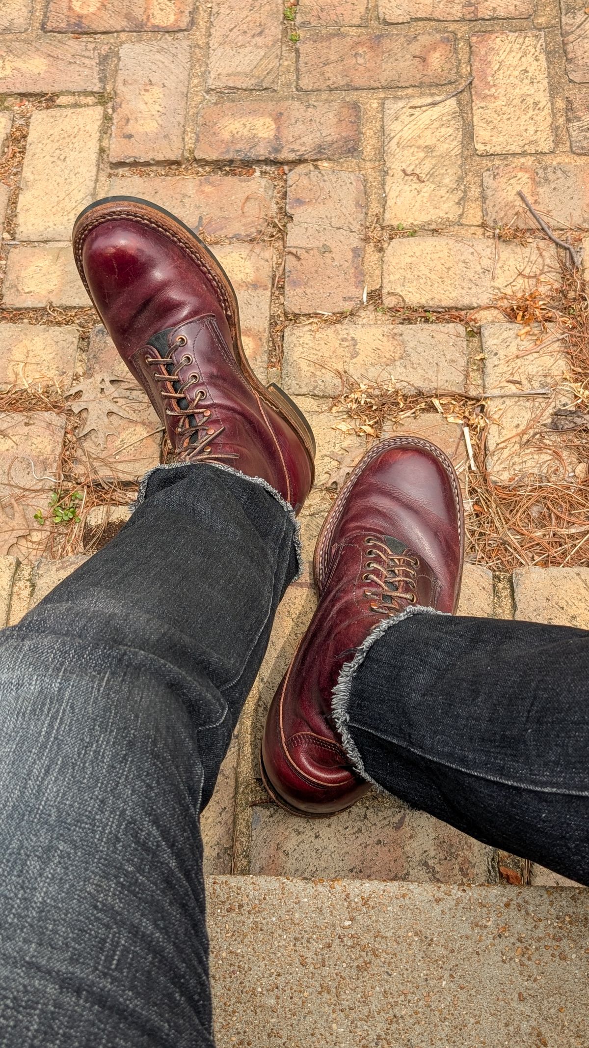 Photo by demo on May 29, 2026 of the White's 350 Cruiser in Horween Burgundy Chromexcel.