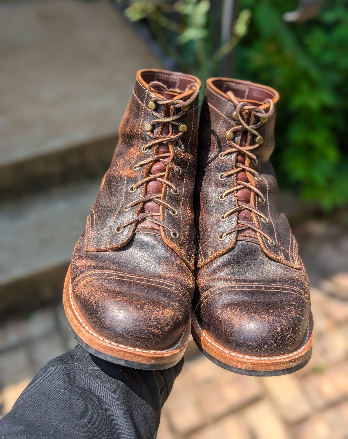 Photo by demo on July 23, 2024 of the Truman Service Boot in Horween Java Waxed Flesh.