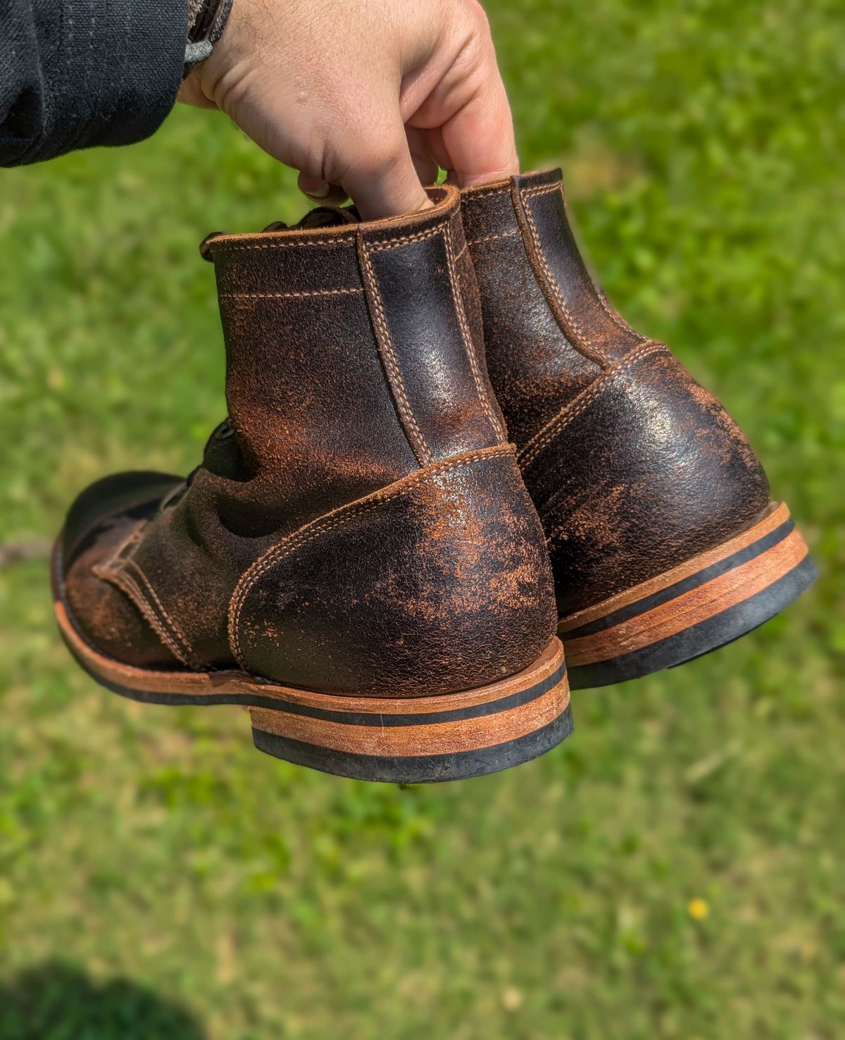 Photo by demo on July 23, 2024 of the Truman Service Boot in Horween Java Waxed Flesh.