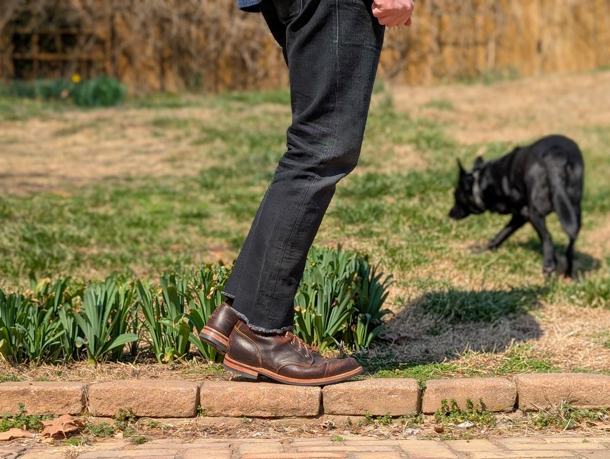 Photo by demo on March 13, 2025 of the Truman Service Boot in Horween Java Waxed Flesh.