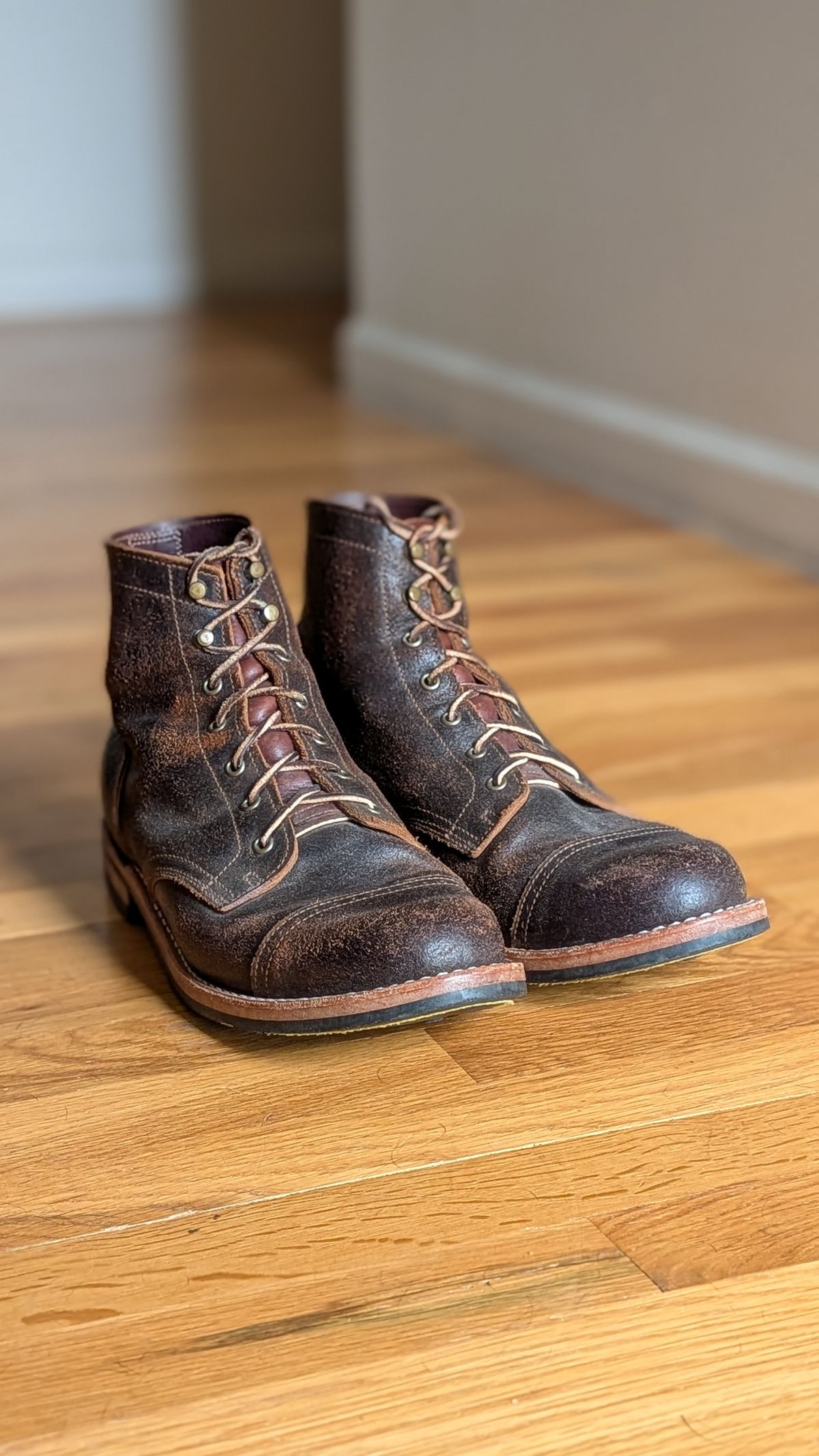 Photo by demo on April 2, 2026 of the Truman Service Boot in Horween Java Waxed Flesh.