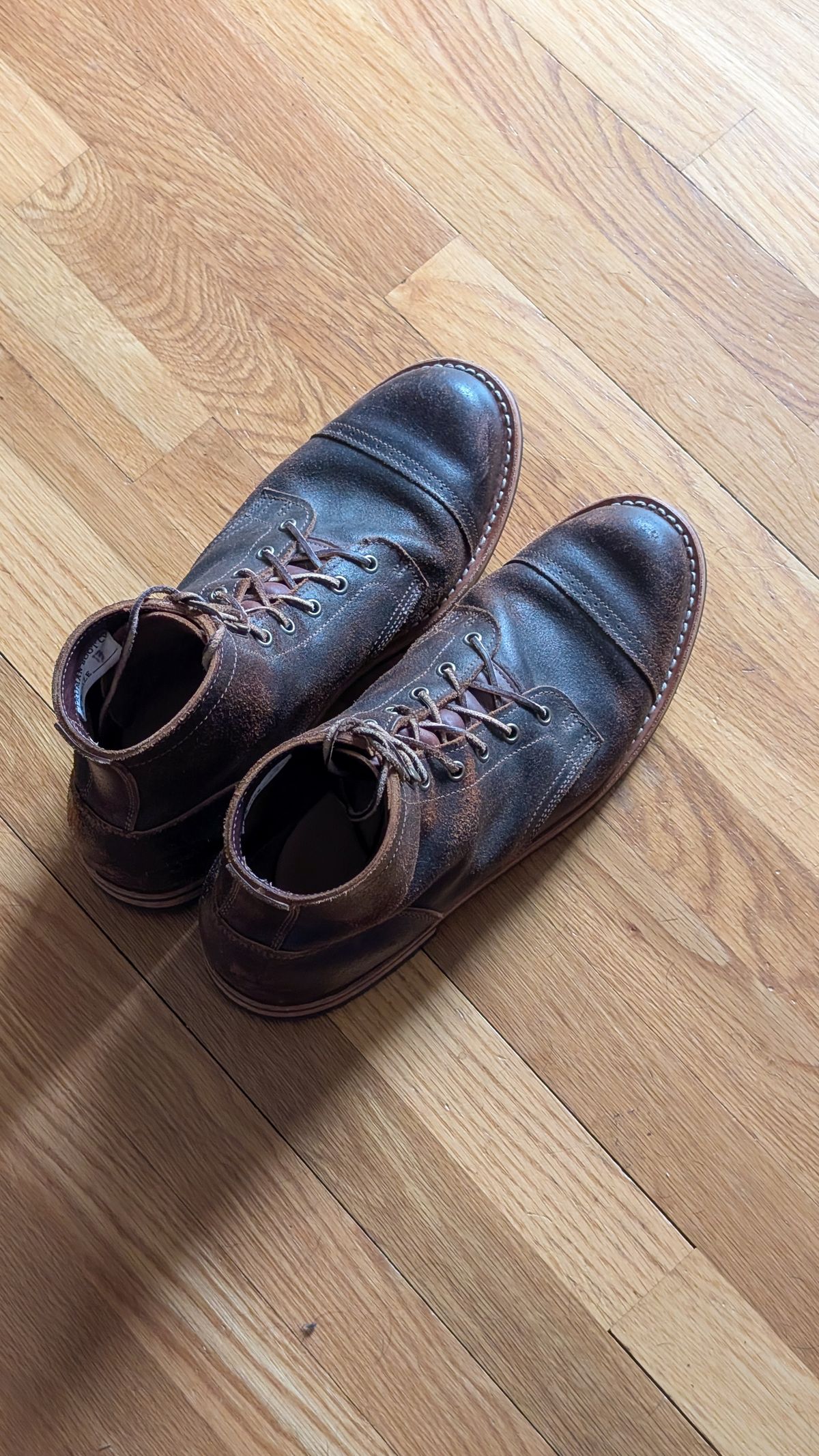 Photo by demo on April 2, 2026 of the Truman Service Boot in Horween Java Waxed Flesh.