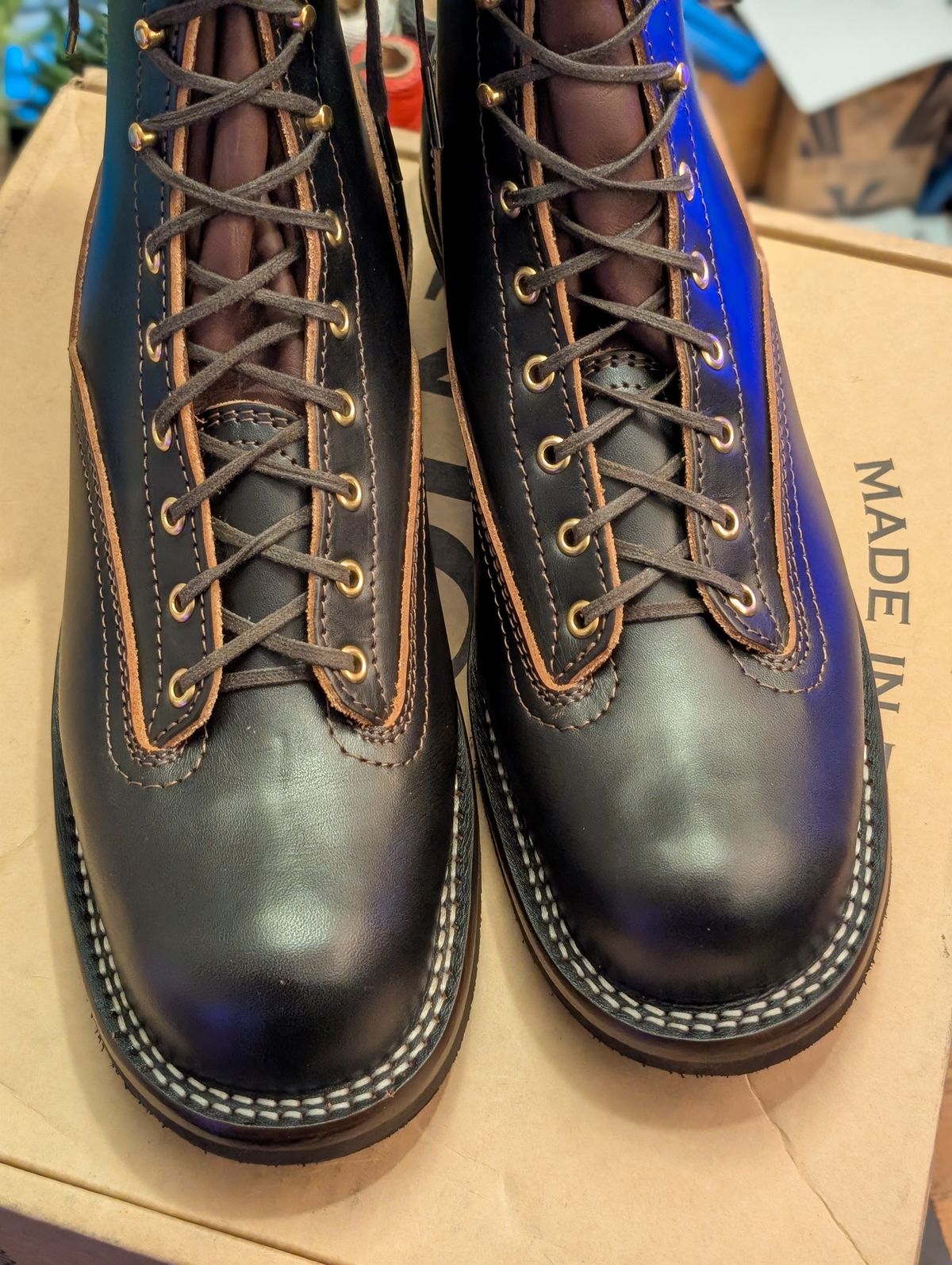 Photo by demo on March 5, 2026 of the Nicks x Carl Murawski The Blackwood in Wickett & Craig Natural Veg Tan Overdyed Black.