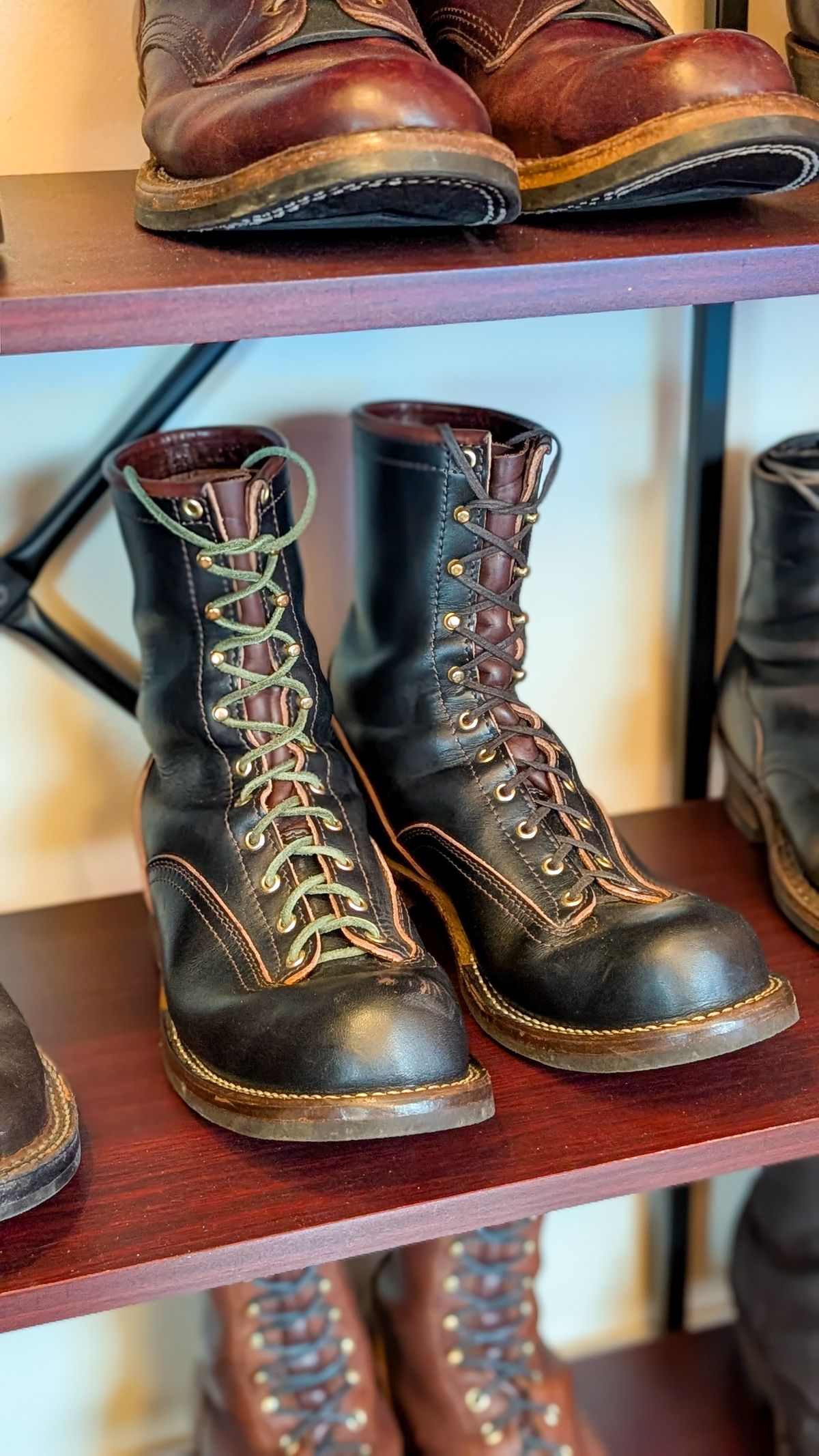 Photo by demo on March 15, 2026 of the Nicks x Carl Murawski The Blackwood in Wickett & Craig Natural Veg Tan Overdyed Black.