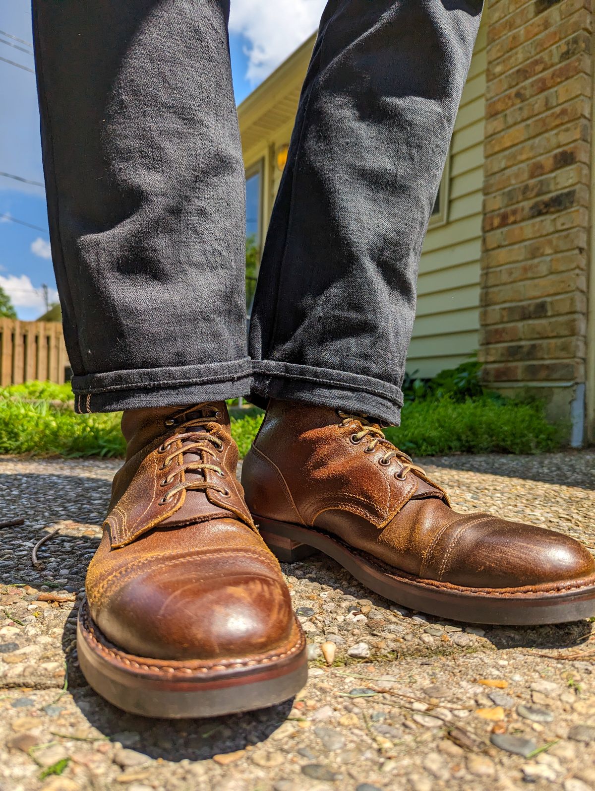 Photo by demo on May 18, 2024 of the White's MP-Sherman Toe Cap in Horween Cinnamon Waxed Flesh.