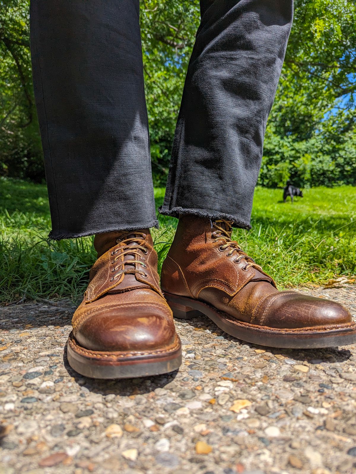 Photo by demo on May 30, 2024 of the White's MP-Sherman Toe Cap in Horween Cinnamon Waxed Flesh.