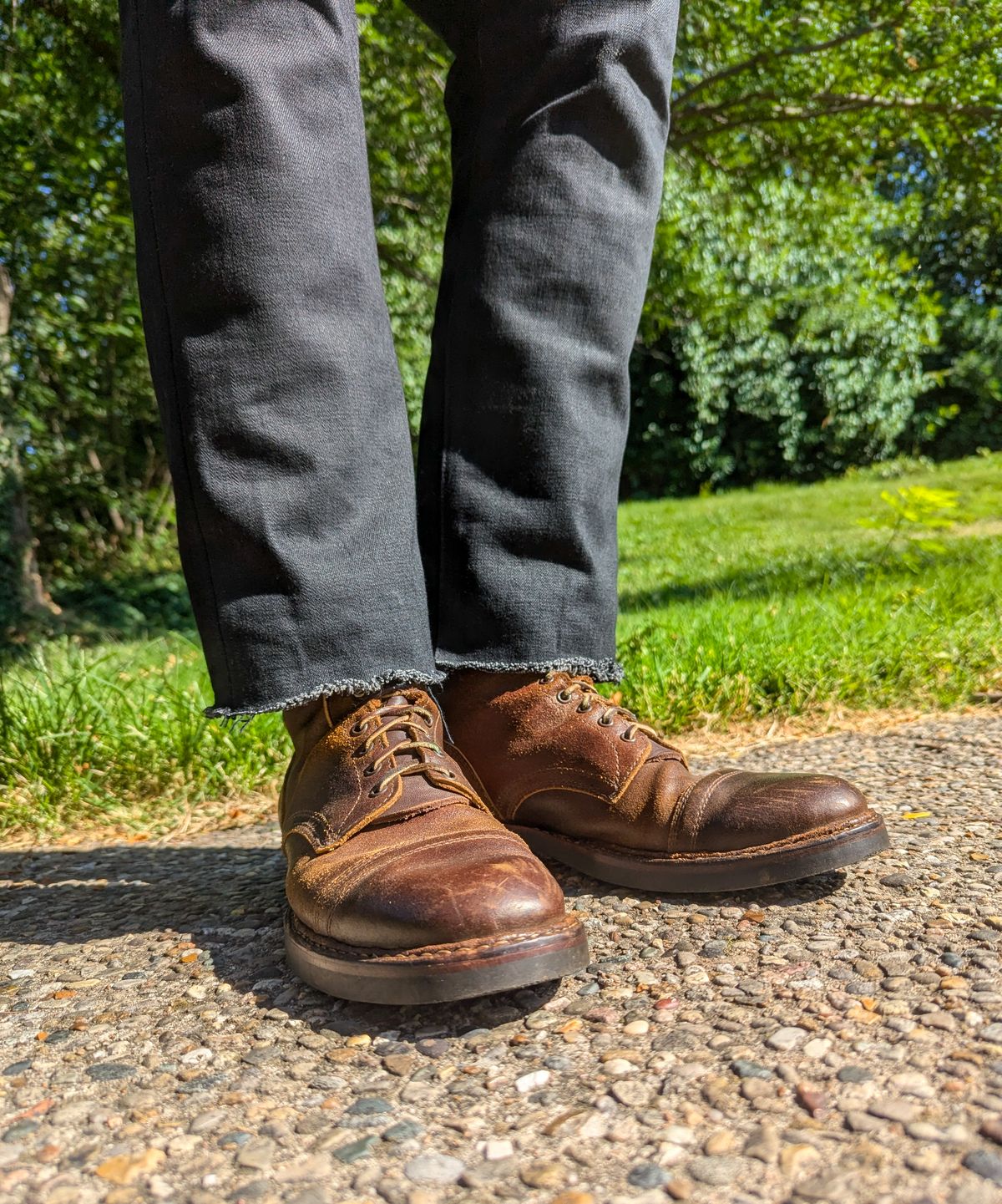 Photo by demo on June 25, 2024 of the White's MP-Sherman Toe Cap in Horween Cinnamon Waxed Flesh.