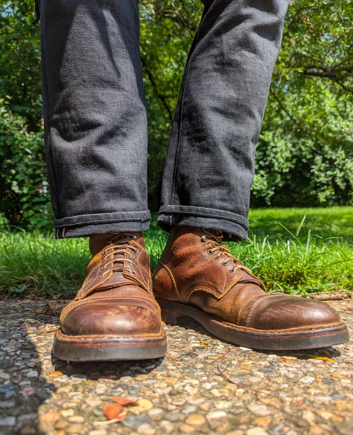 Photo by demo on July 29, 2024 of the White's MP-Sherman Toe Cap in Horween Cinnamon Waxed Flesh.