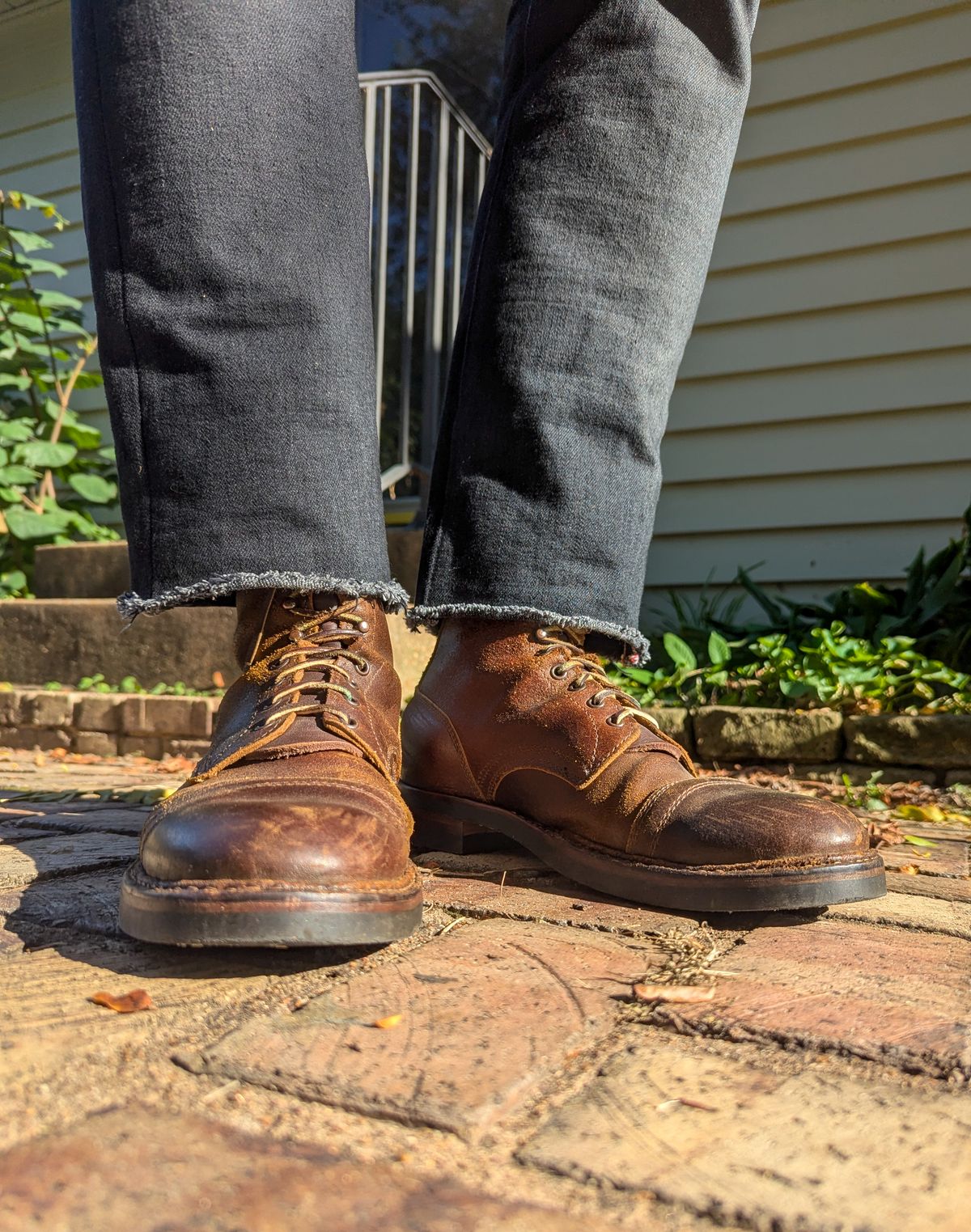 Photo by demo on August 17, 2024 of the White's MP-Sherman Toe Cap in Horween Cinnamon Waxed Flesh.