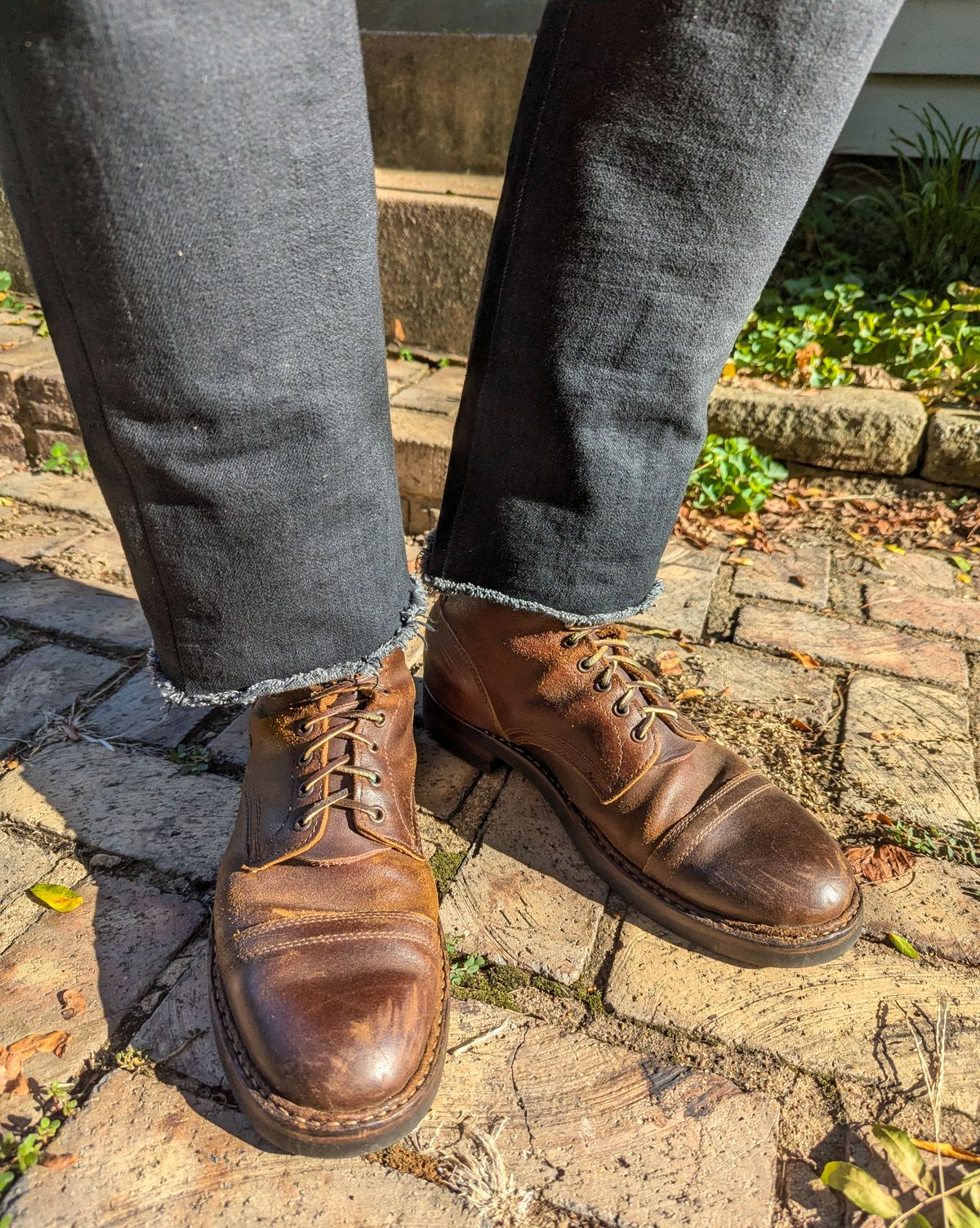 Photo by demo on August 17, 2024 of the White's MP-Sherman Toe Cap in Horween Cinnamon Waxed Flesh.