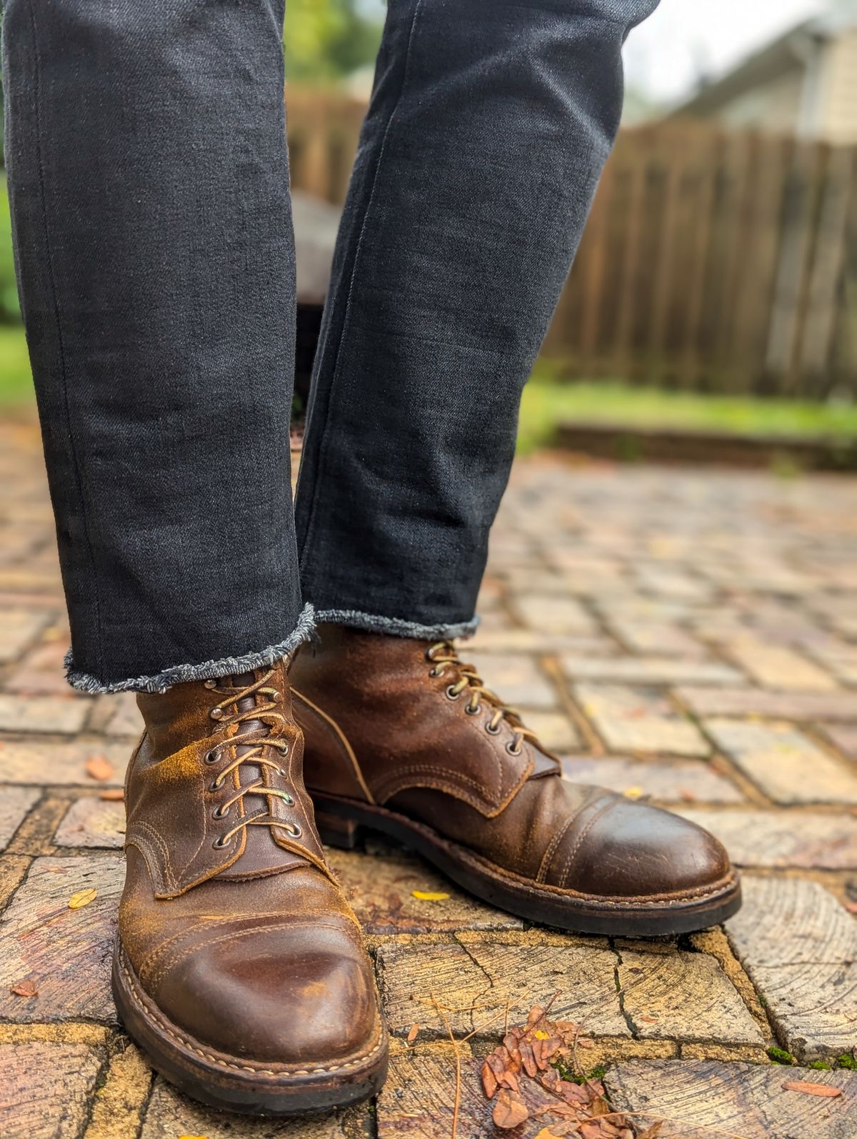 Photo by demo on September 24, 2024 of the White's MP-Sherman Toe Cap in Horween Cinnamon Waxed Flesh.