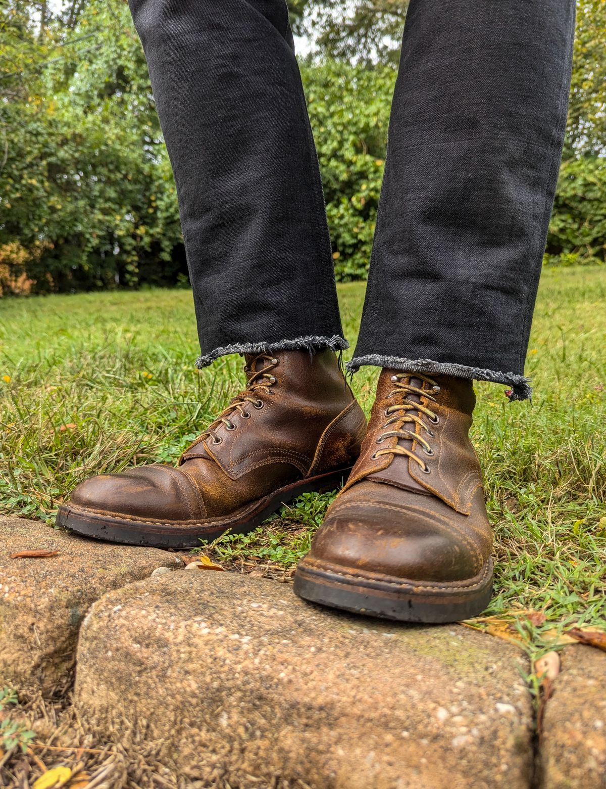 Photo by demo on September 24, 2024 of the White's MP-Sherman Toe Cap in Horween Cinnamon Waxed Flesh.