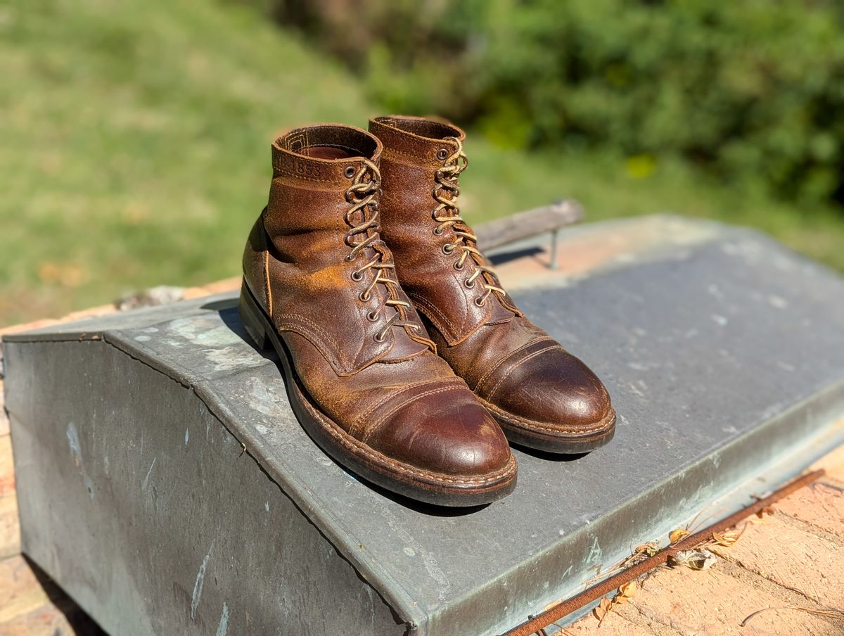 Photo by demo on October 17, 2024 of the White's MP-Sherman Toe Cap in Horween Cinnamon Waxed Flesh.