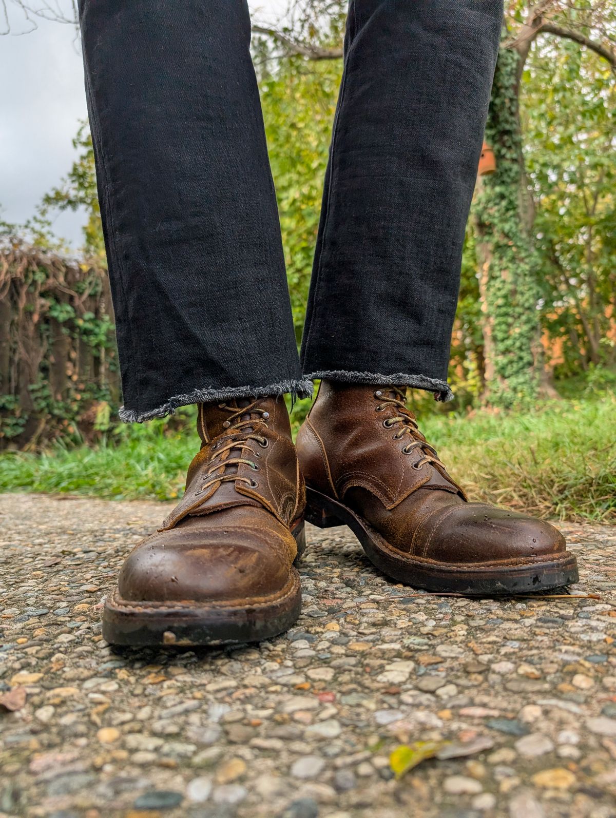 Photo by demo on November 6, 2024 of the White's MP-Sherman Toe Cap in Horween Cinnamon Waxed Flesh.