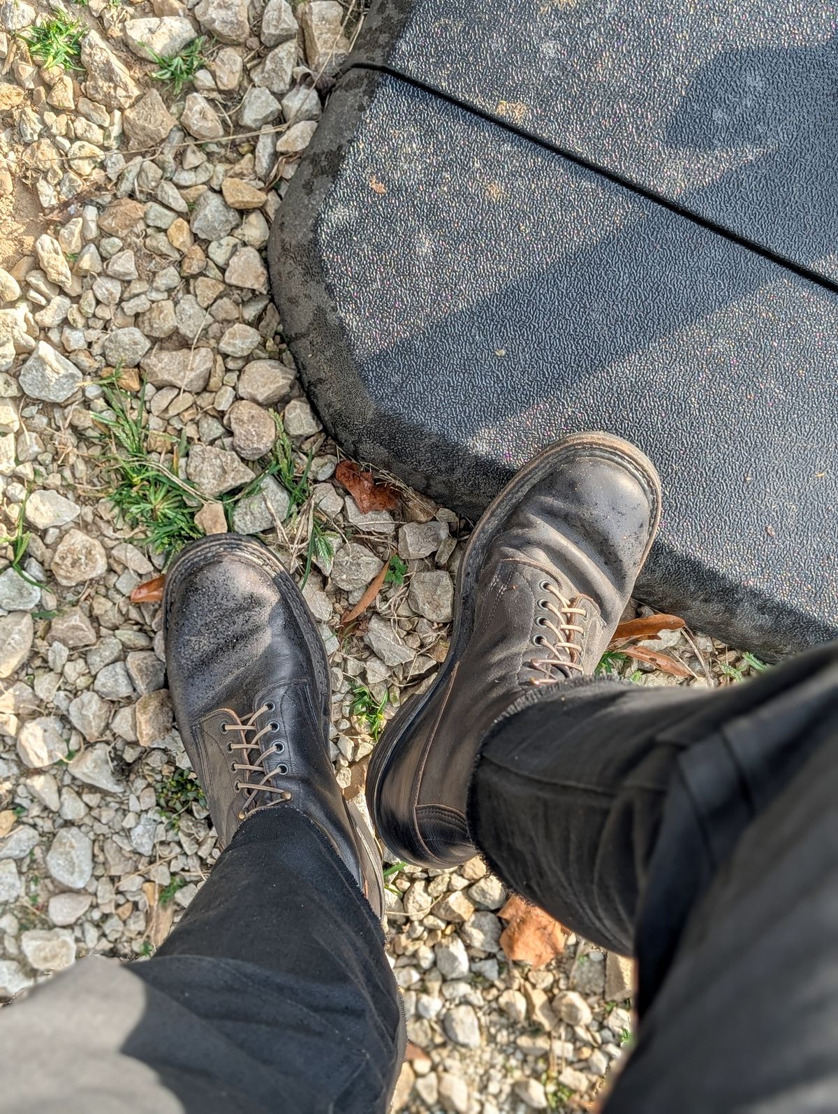 Photo by demo on October 18, 2025 of the White's x Rose Anvil Drifter 2.0 in Seidel Black Double Shot.