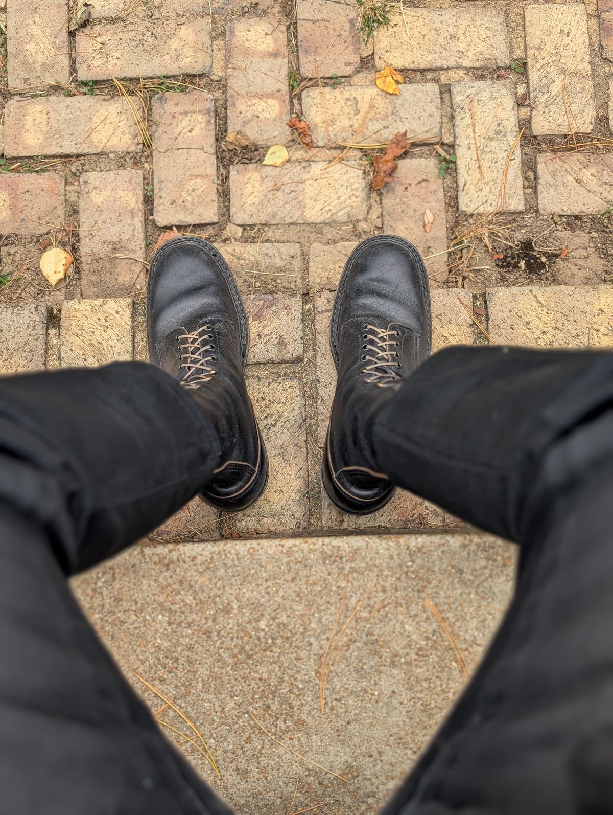 Photo by demo on October 7, 2025 of the White's x Rose Anvil Drifter 2.0 in Seidel Black Double Shot.