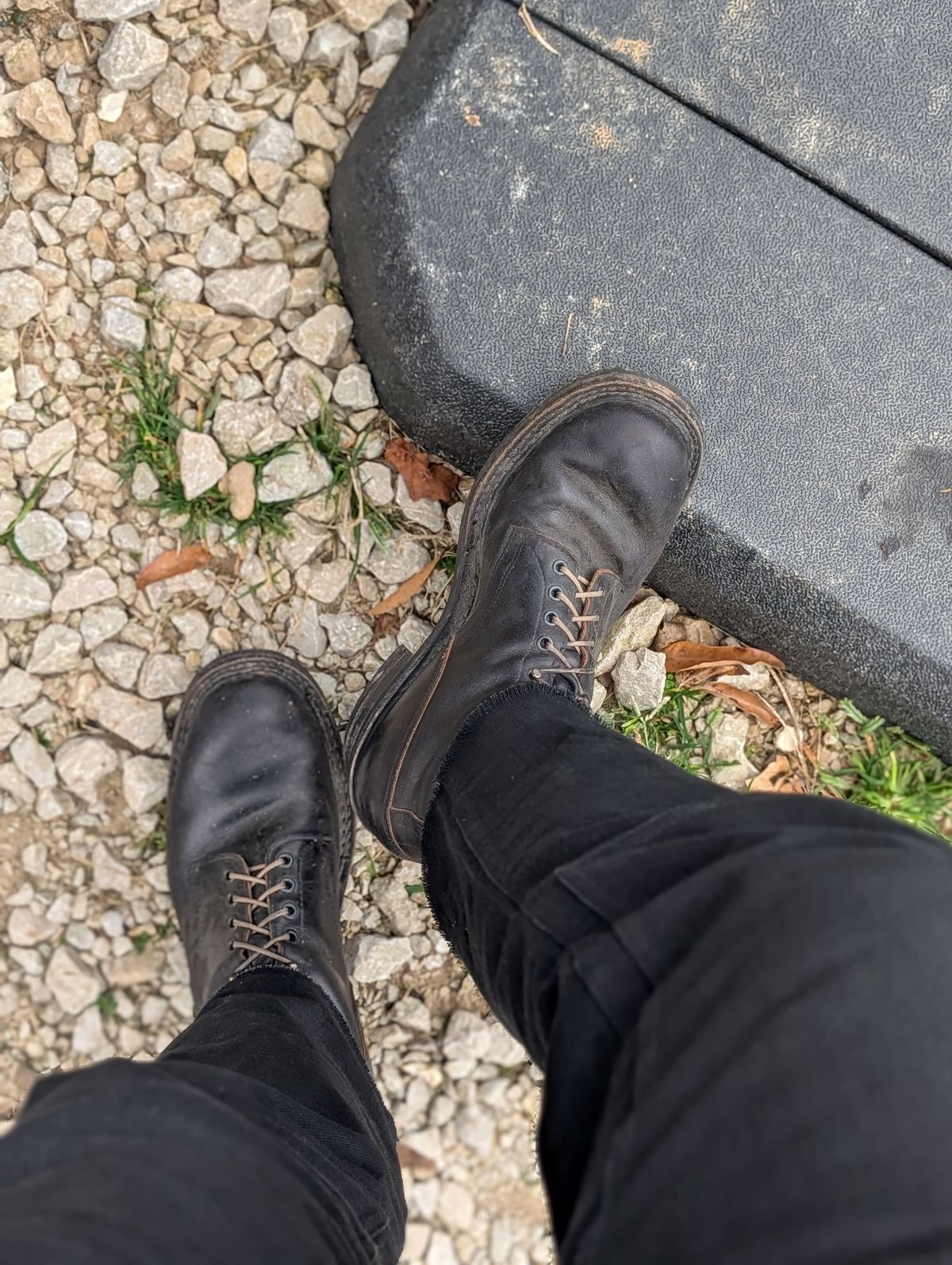 Photo by demo on October 18, 2025 of the White's x Rose Anvil Drifter 2.0 in Seidel Black Double Shot.