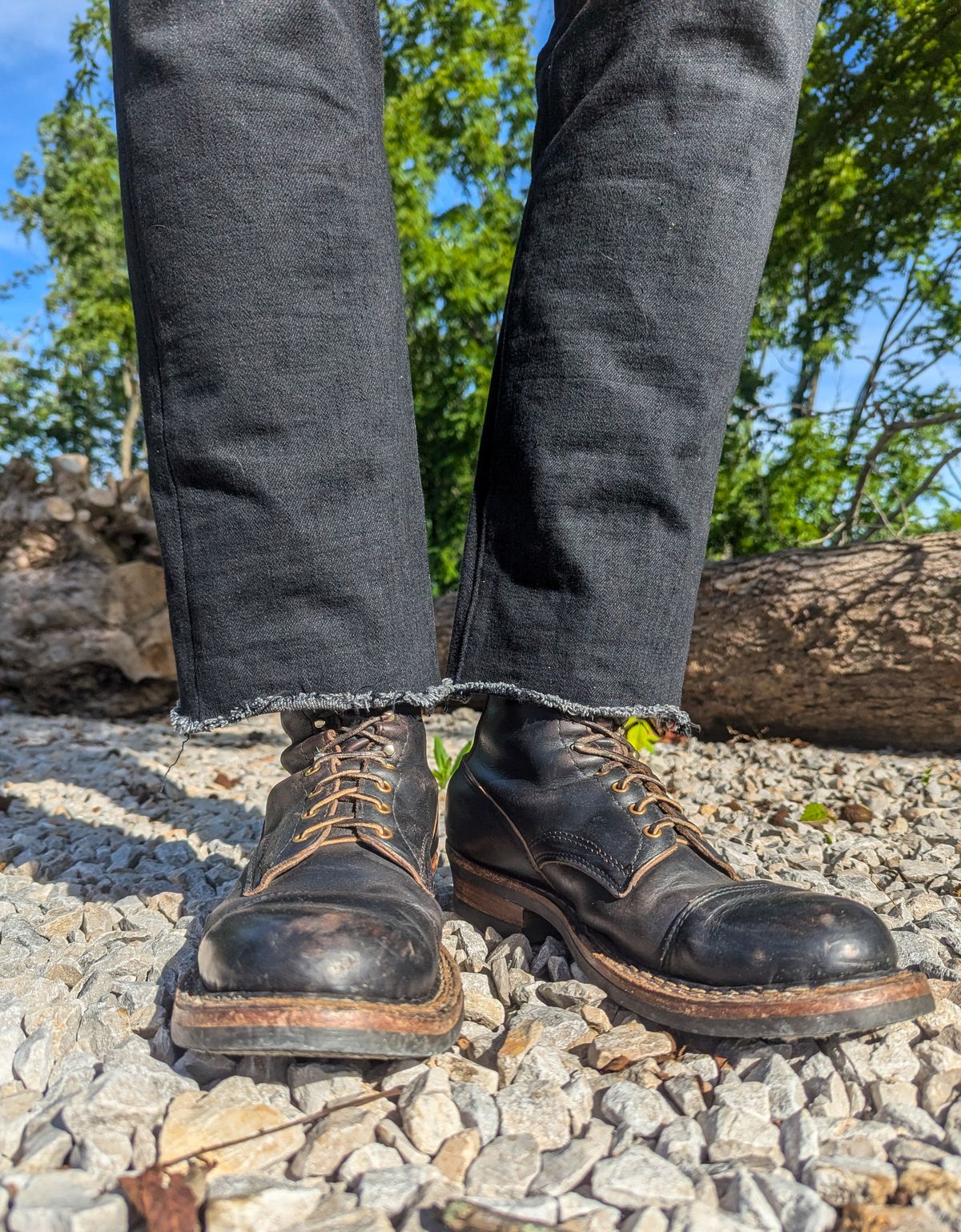 Photo by demo on July 2, 2024 of the White's Bounty Hunter in Horween Black Chromexcel.