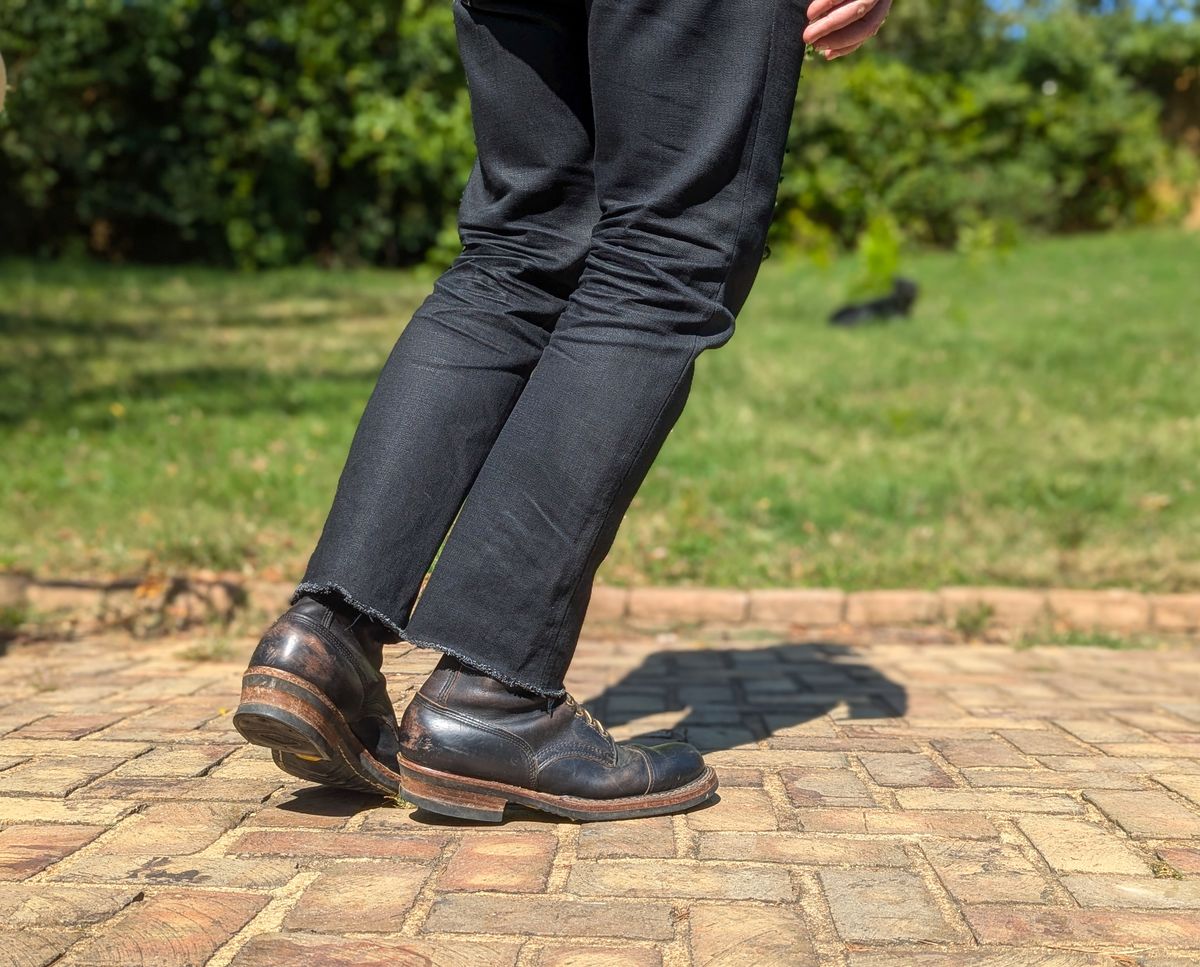 Photo by demo on October 5, 2024 of the White's Bounty Hunter in Horween Black Chromexcel.