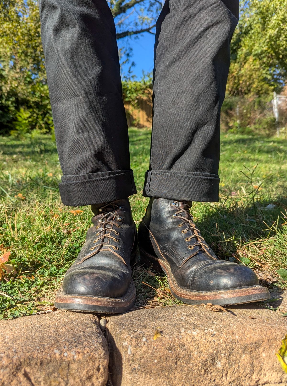 Photo by demo on October 13, 2024 of the White's Bounty Hunter in Horween Black Chromexcel.