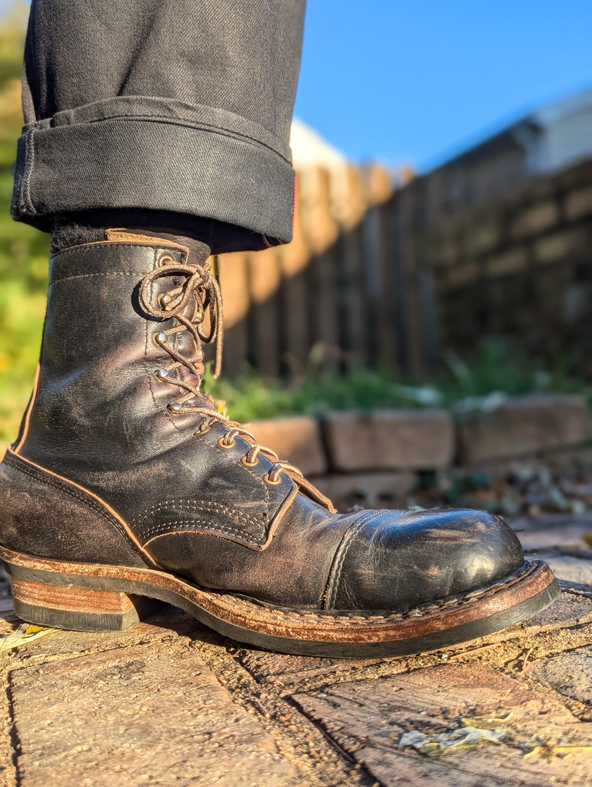 Photo by demo on October 23, 2024 of the White's Bounty Hunter in Horween Black Chromexcel.
