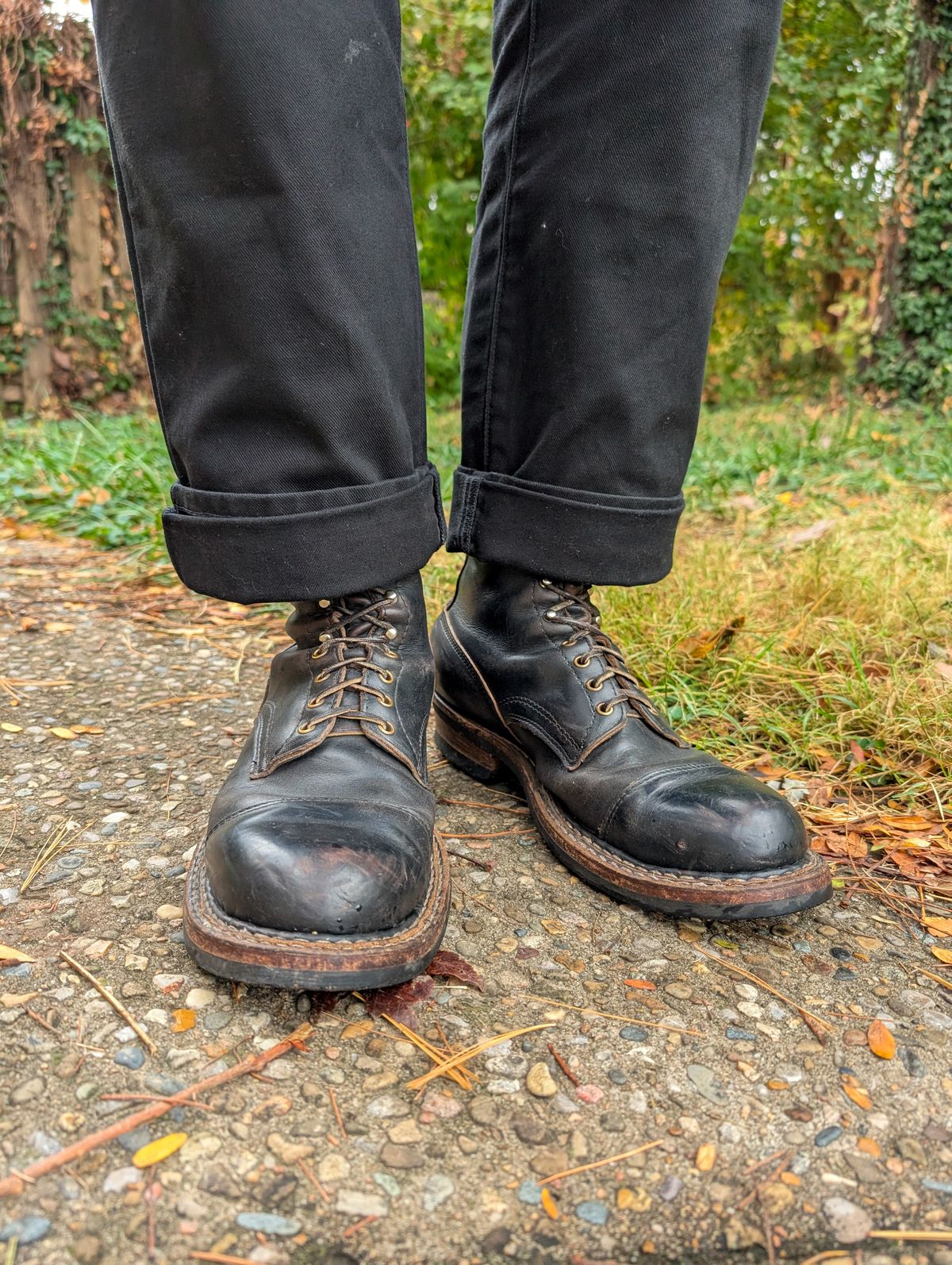 Photo by demo on October 31, 2024 of the White's Bounty Hunter in Horween Black Chromexcel.
