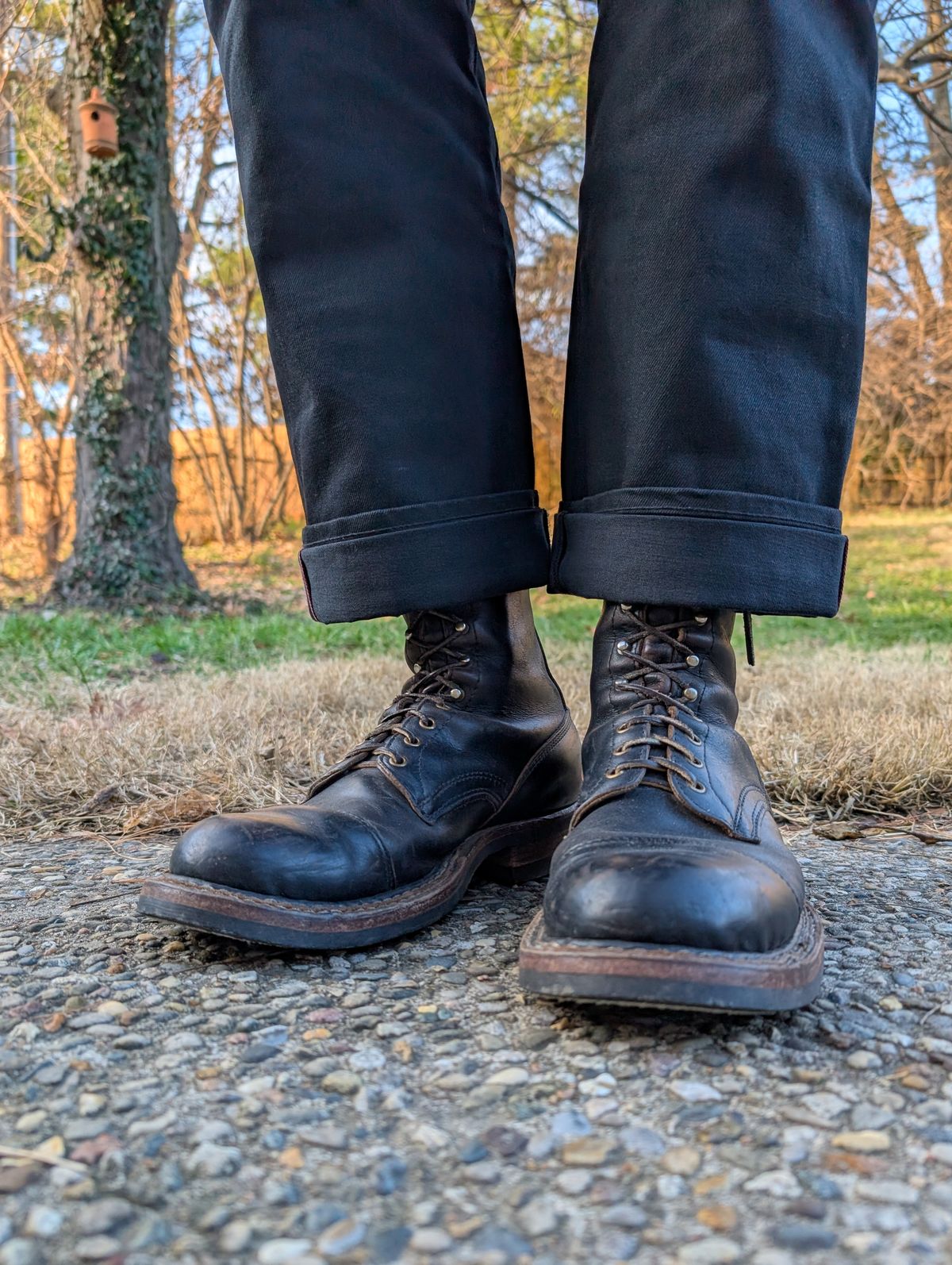 Photo by demo on December 19, 2024 of the White's Bounty Hunter in Horween Black Chromexcel.