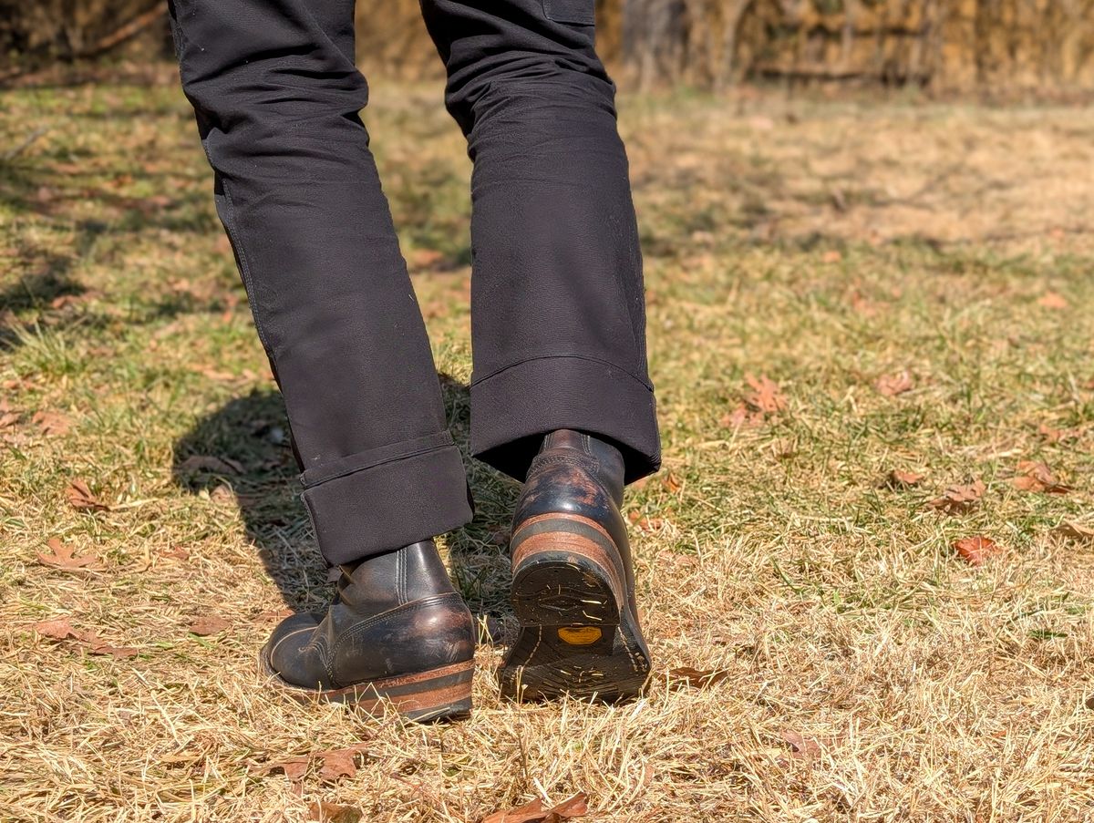 Photo by demo on February 1, 2025 of the White's Bounty Hunter in Horween Black Chromexcel.