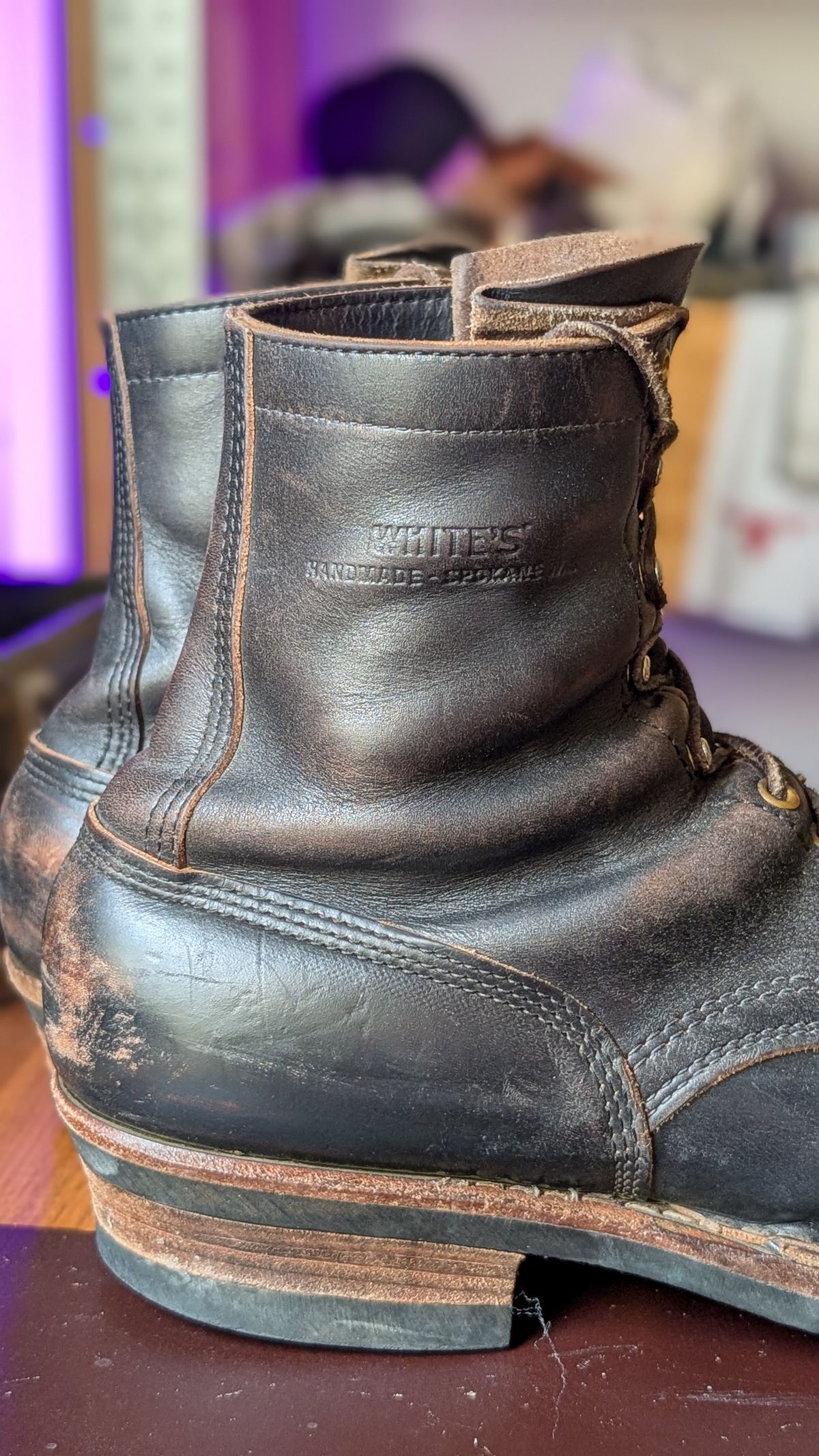 Photo by demo on January 19, 2026 of the White's Bounty Hunter in Horween Black Chromexcel.