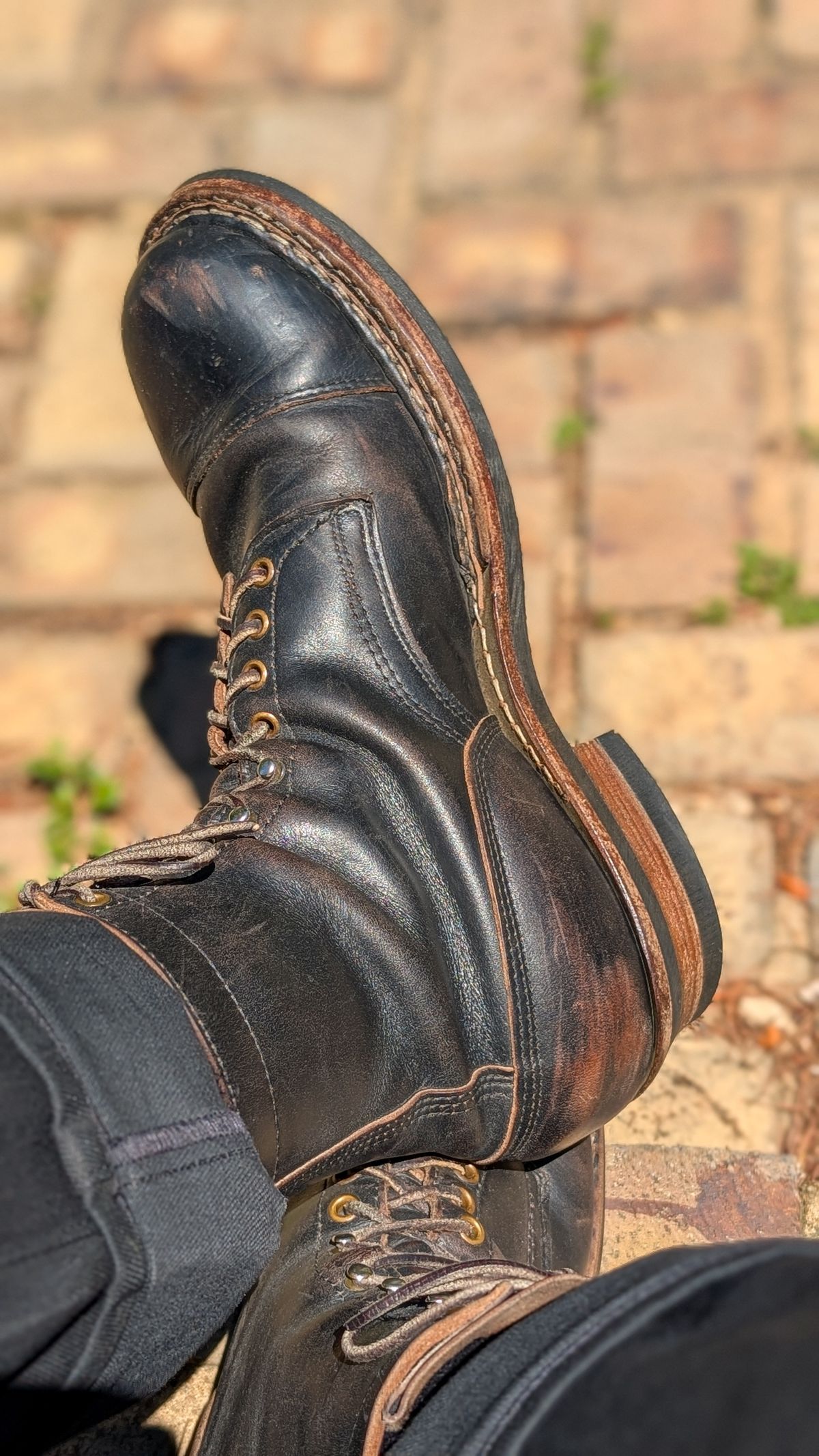 Photo by demo on June 12, 2026 of the White's Bounty Hunter in Horween Black Chromexcel.