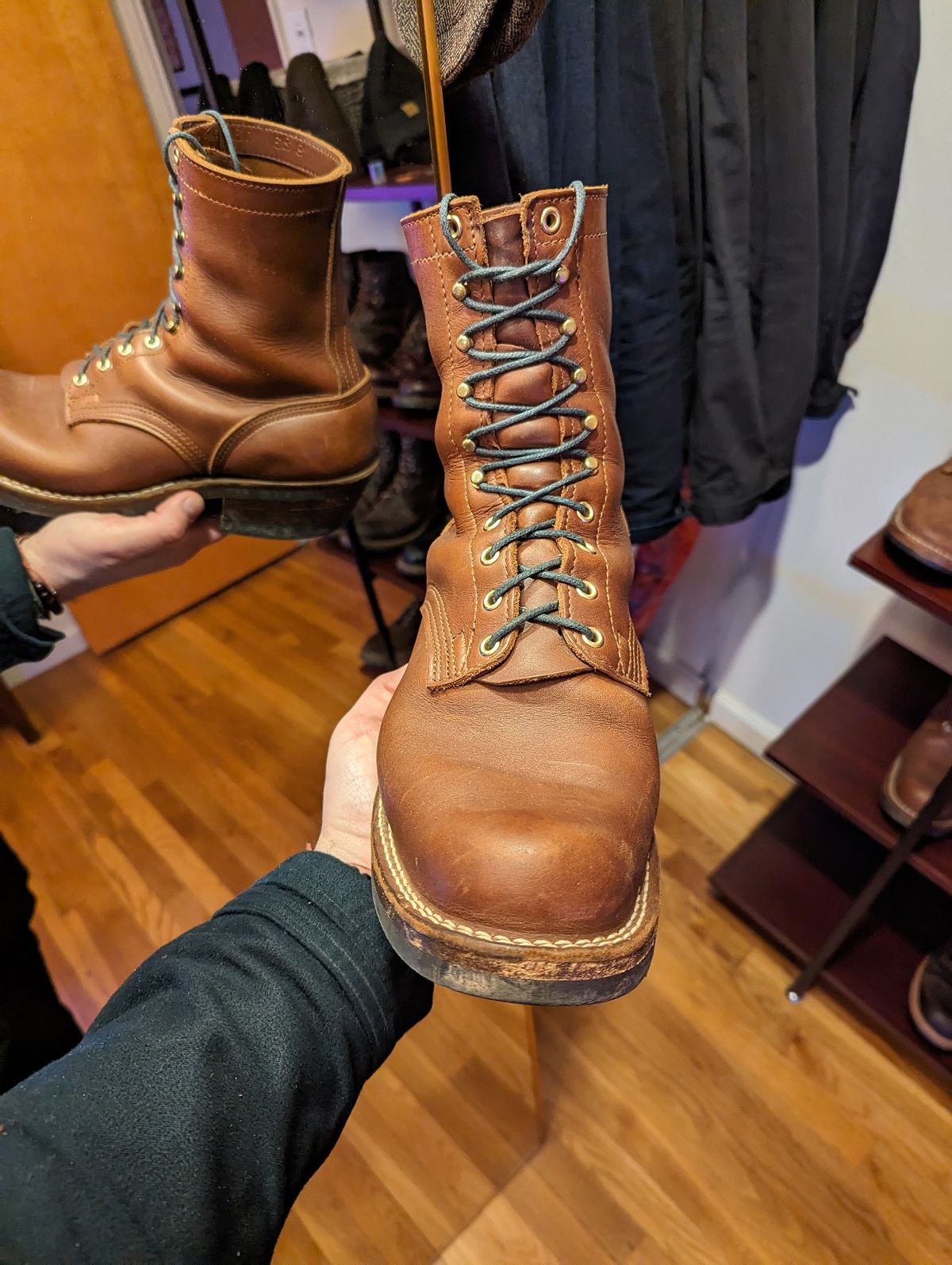 Photo by demo on February 13, 2024 of the Nicks Robert in Seidel 1964 Brown.