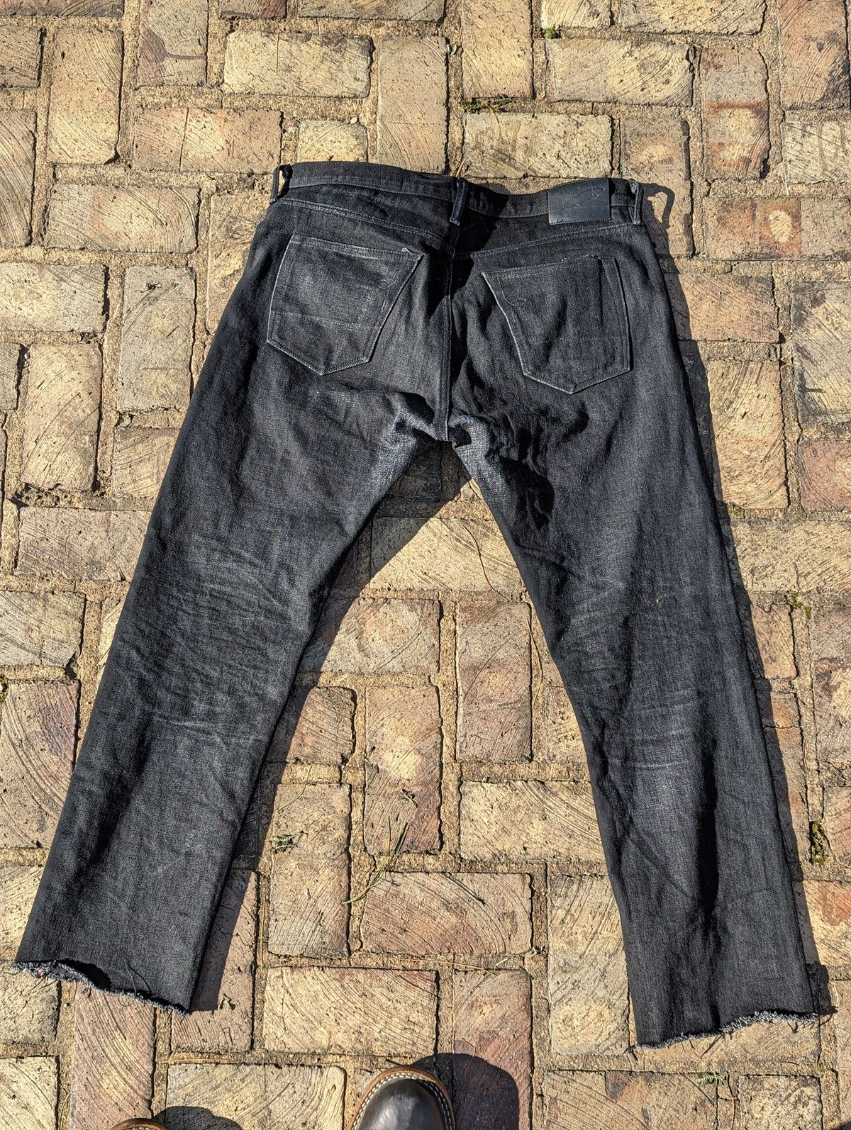 Photo by demo on April 5, 2024 of the Rogue Territory Silveridge in 17oz Cryptic Stealth.