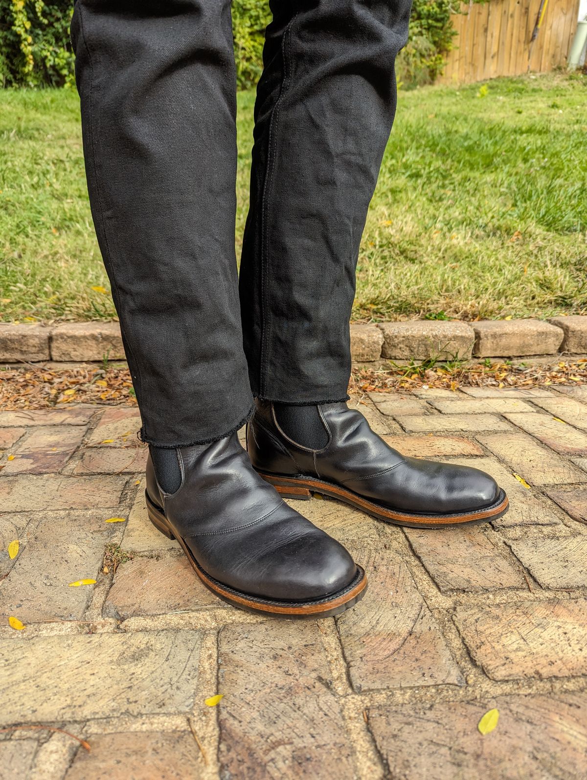 Photo by demo on October 19, 2023 of the RRL Congress Boot in Horween Black Chromexcel.